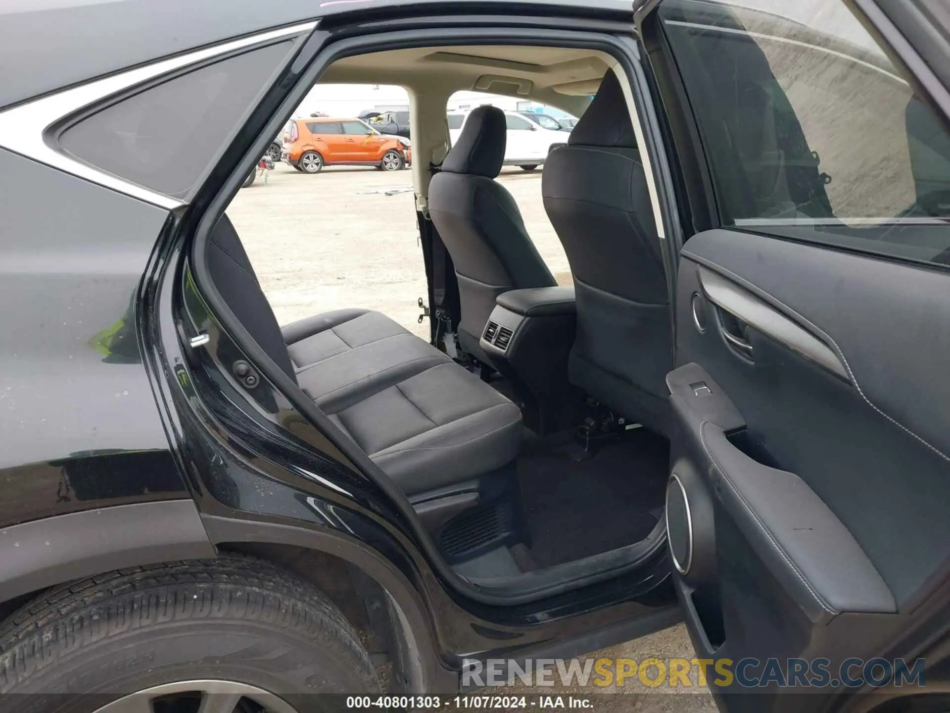 8 Фотография поврежденного автомобиля JTJYARBZ2K2144346 LEXUS NX 300 2019