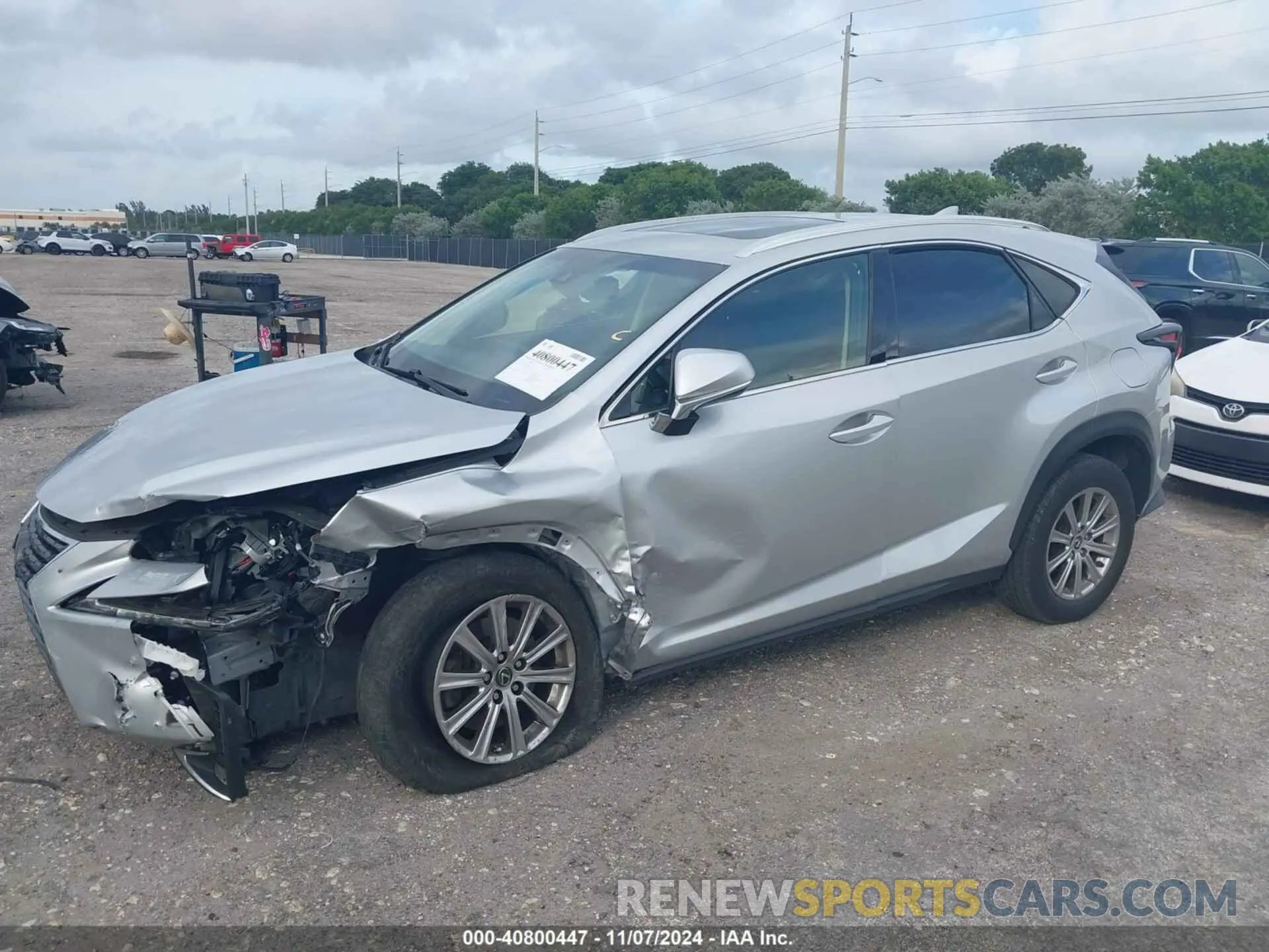 17 Фотография поврежденного автомобиля JTJYARBZ5K2131557 LEXUS NX 300 2019