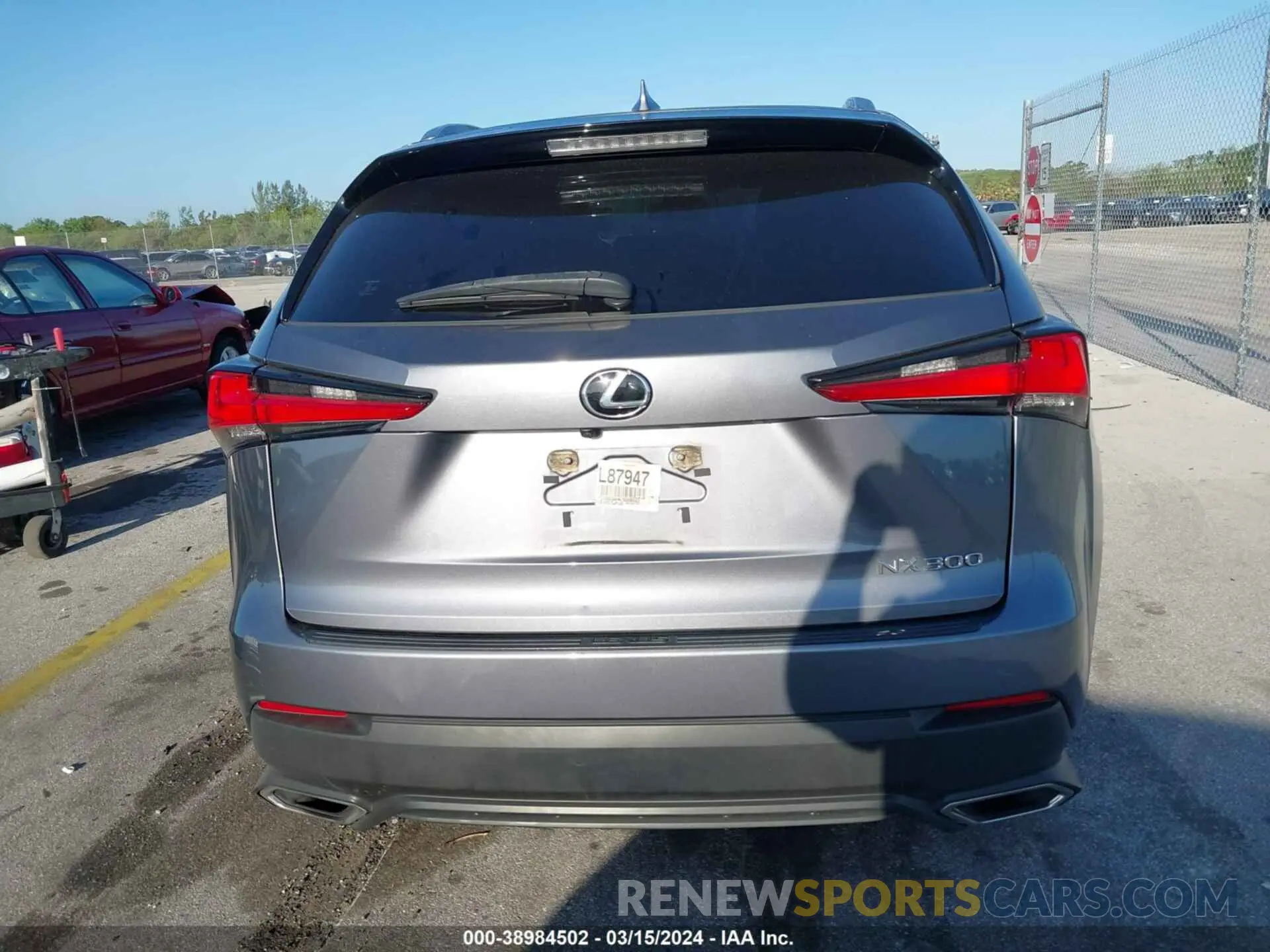 16 Фотография поврежденного автомобиля JTJAARBZ4L5009502 LEXUS NX 300 2020