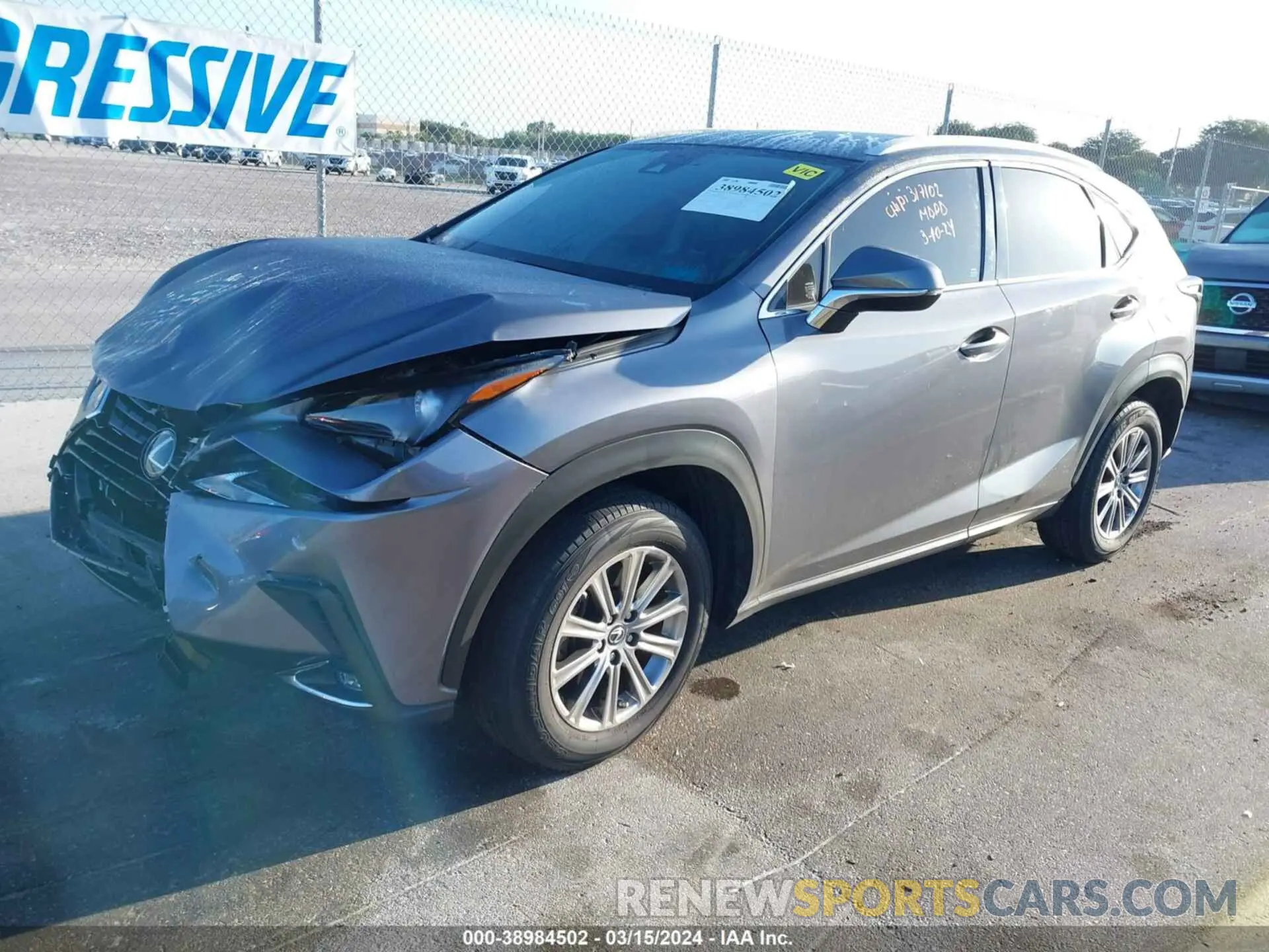 2 Фотография поврежденного автомобиля JTJAARBZ4L5009502 LEXUS NX 300 2020