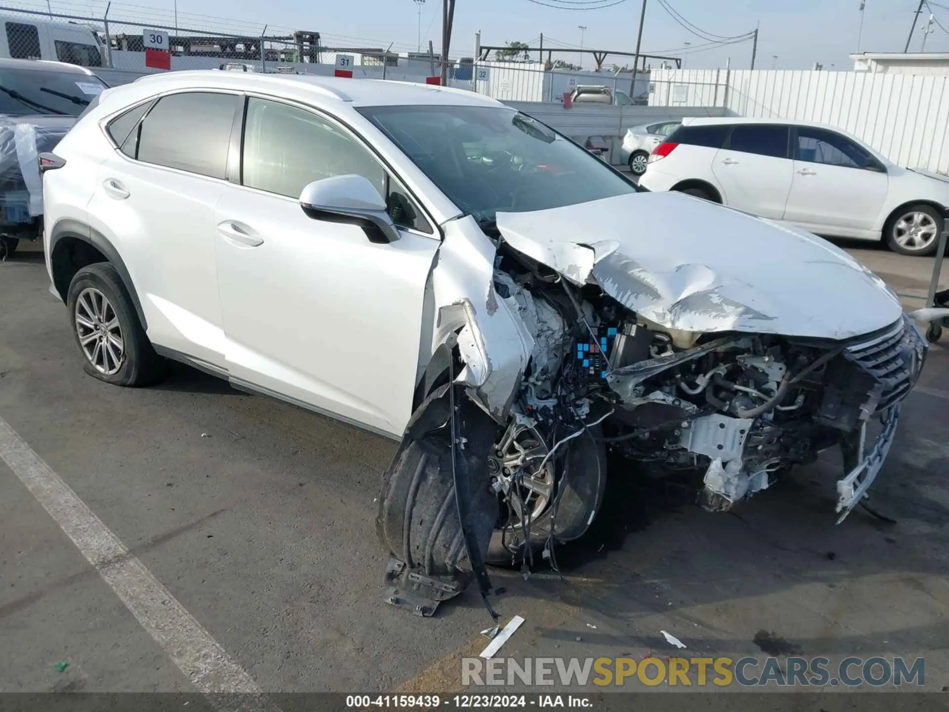 1 Фотография поврежденного автомобиля JTJAARBZ6L2159662 LEXUS NX 300 2020