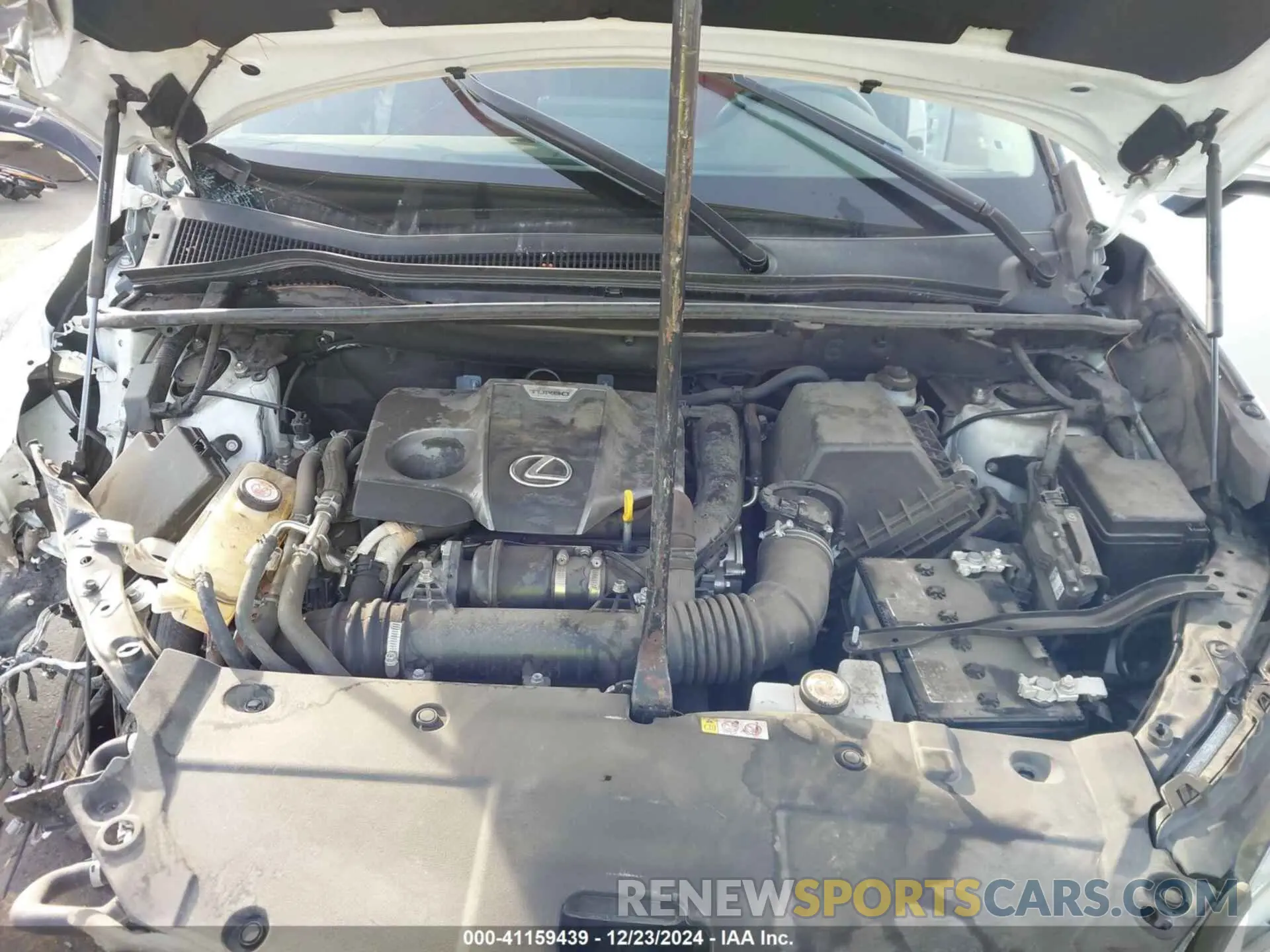 10 Фотография поврежденного автомобиля JTJAARBZ6L2159662 LEXUS NX 300 2020
