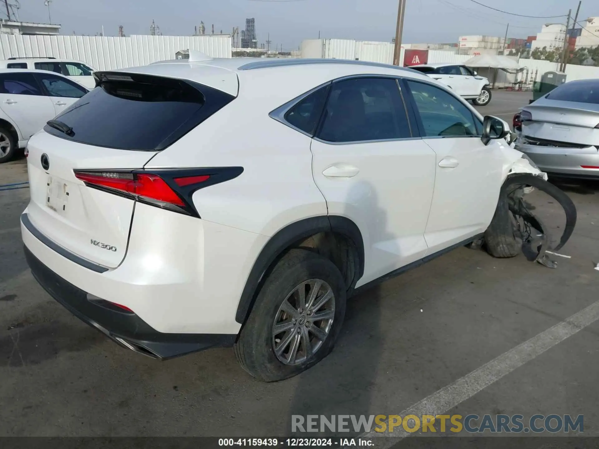 4 Фотография поврежденного автомобиля JTJAARBZ6L2159662 LEXUS NX 300 2020
