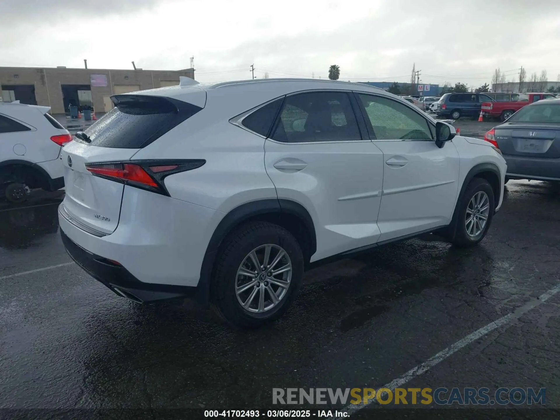 4 Фотография поврежденного автомобиля JTJAARDZ2L5009379 LEXUS NX 300 2020