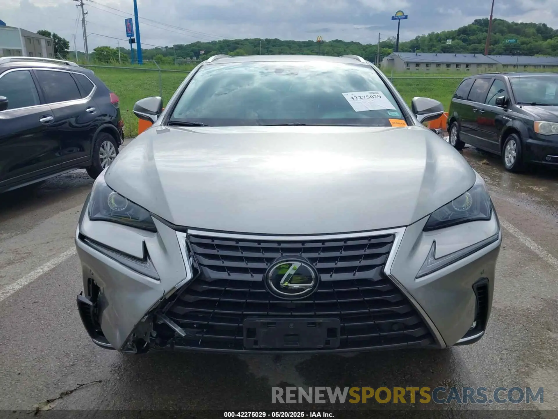12 Фотография поврежденного автомобиля JTJGARDZXL5003064 LEXUS NX 300 2020