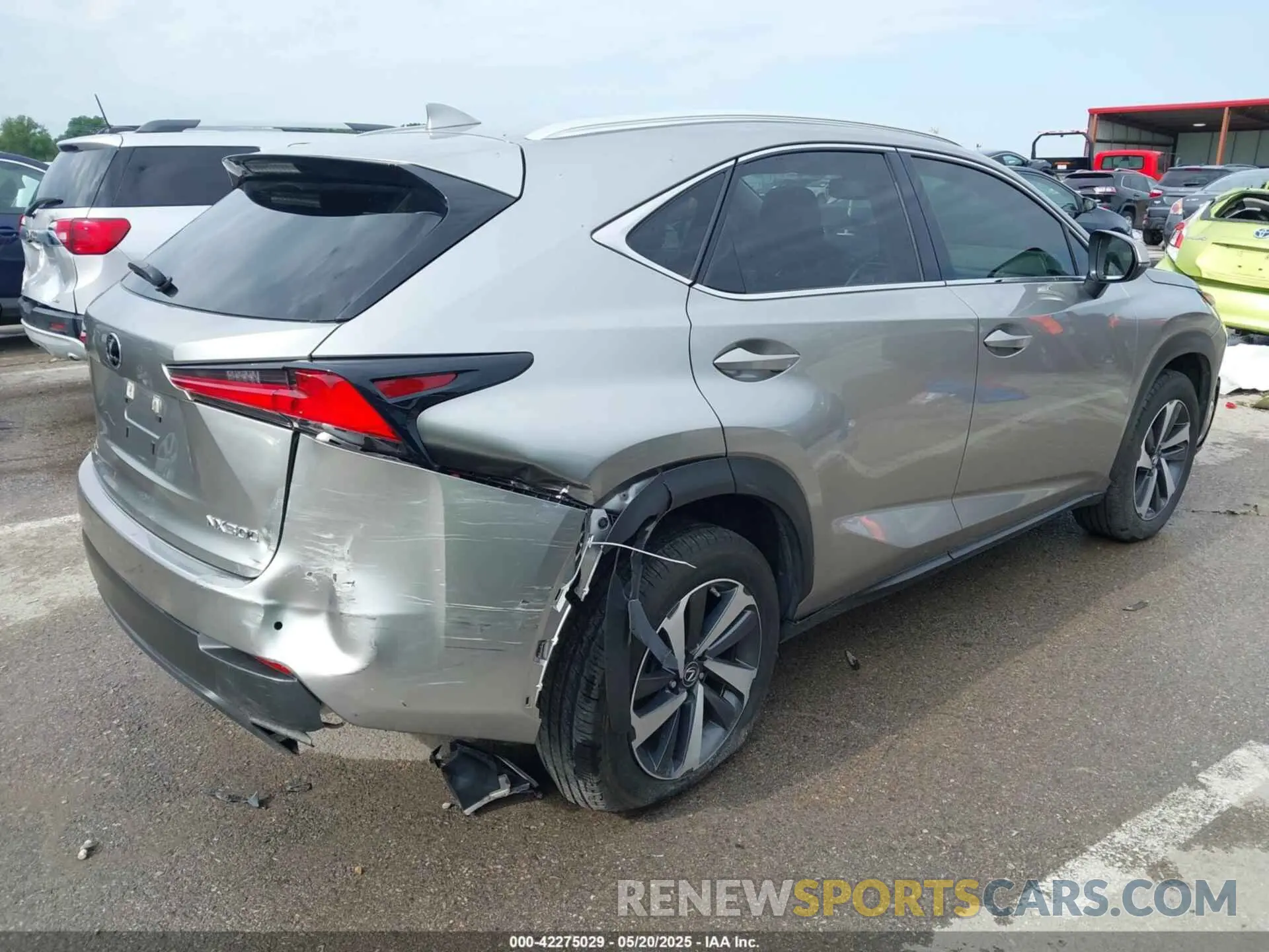 4 Фотография поврежденного автомобиля JTJGARDZXL5003064 LEXUS NX 300 2020