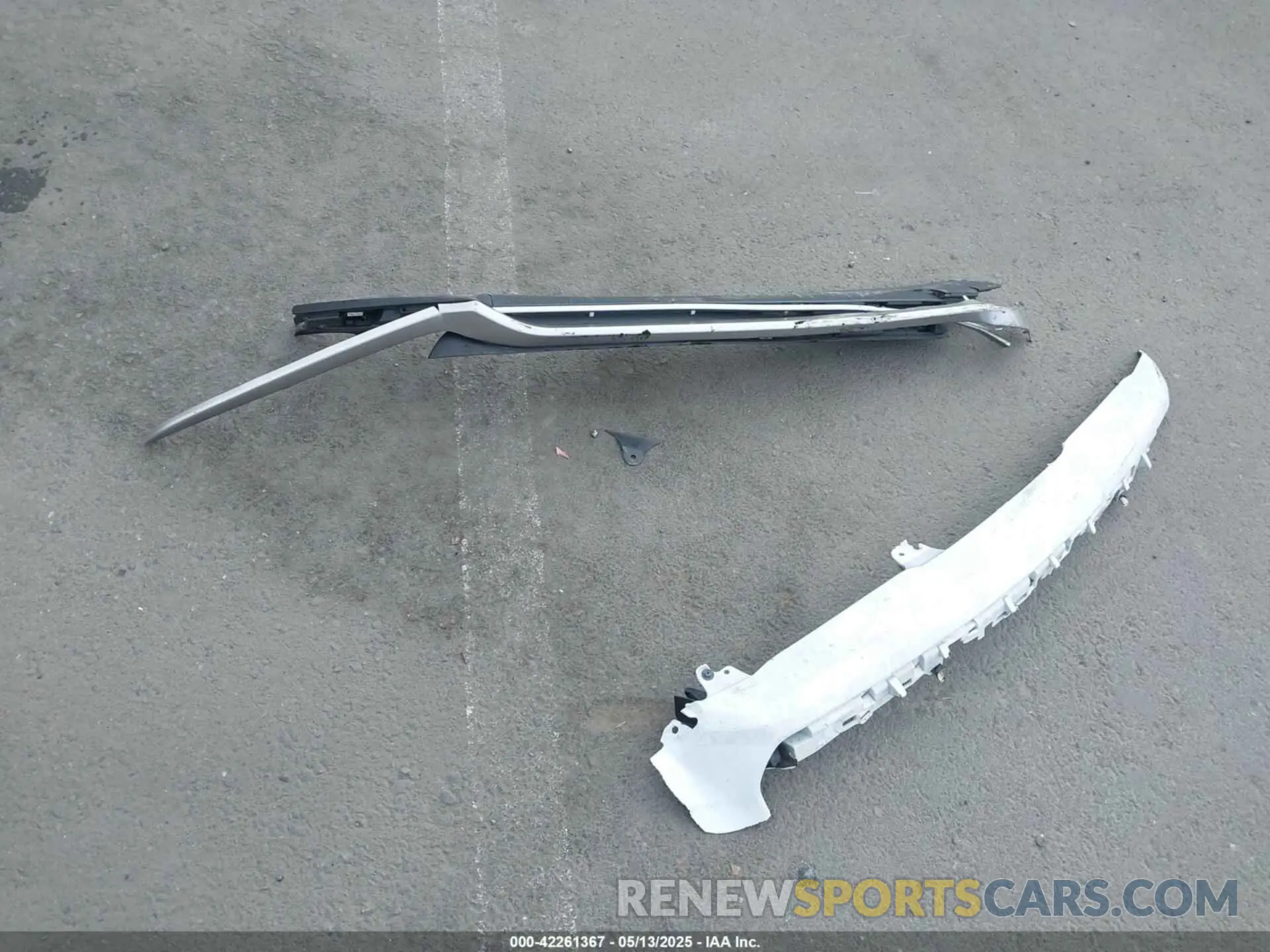 11 Photograph of a damaged car JTJSARBZ0L5014474 LEXUS NX 300 2020
