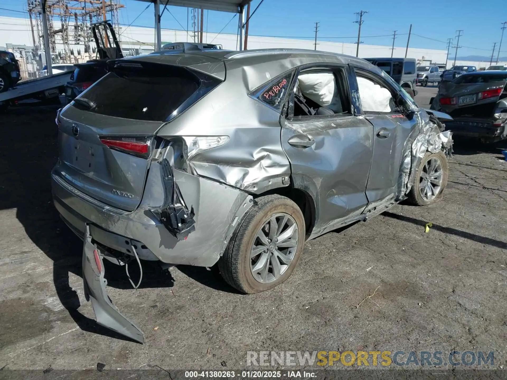 4 Фотография поврежденного автомобиля JTJSARBZ6L2162730 LEXUS NX 300 2020