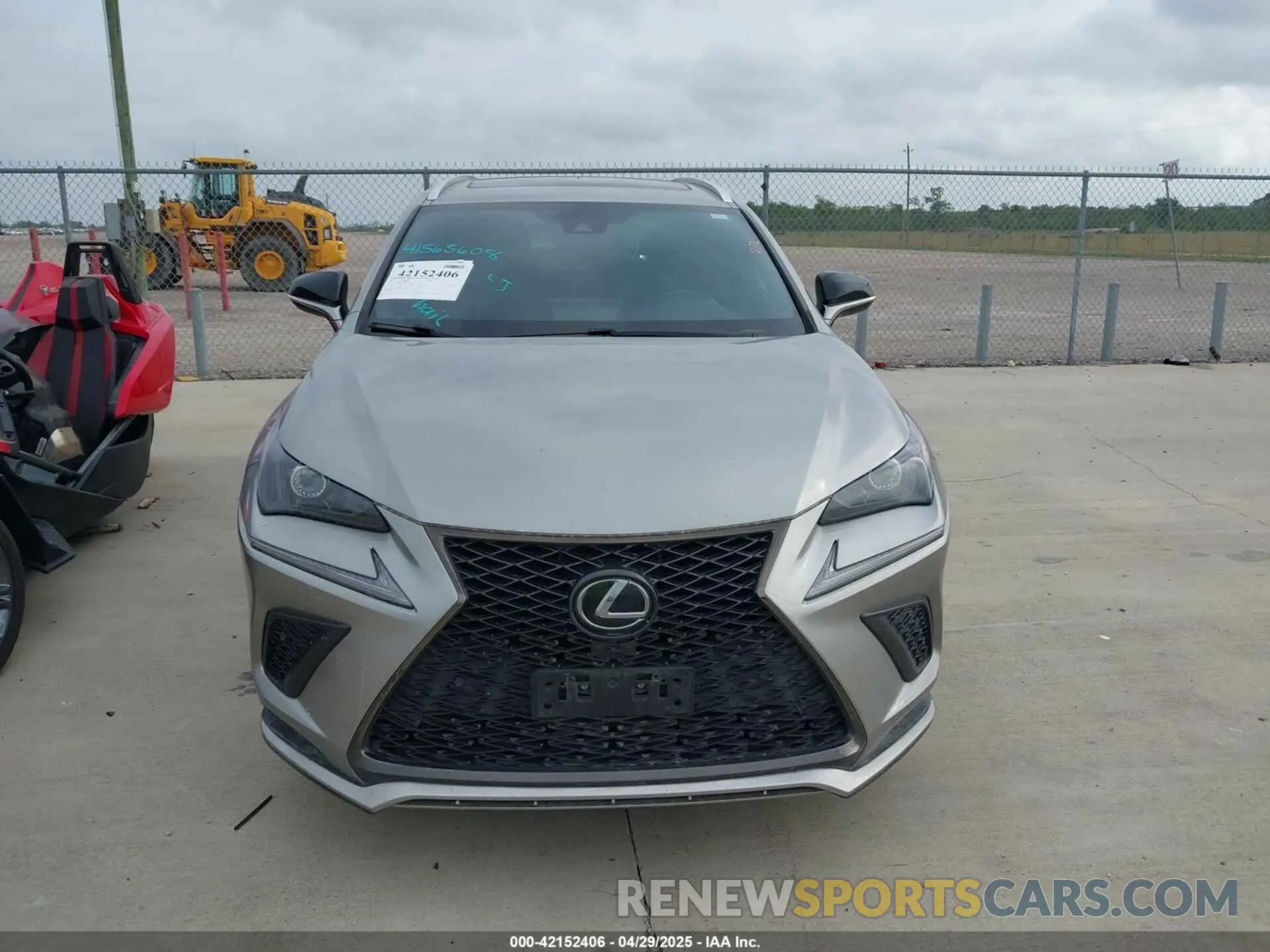 12 Фотография поврежденного автомобиля JTJSARBZ7L5001639 LEXUS NX 300 2020