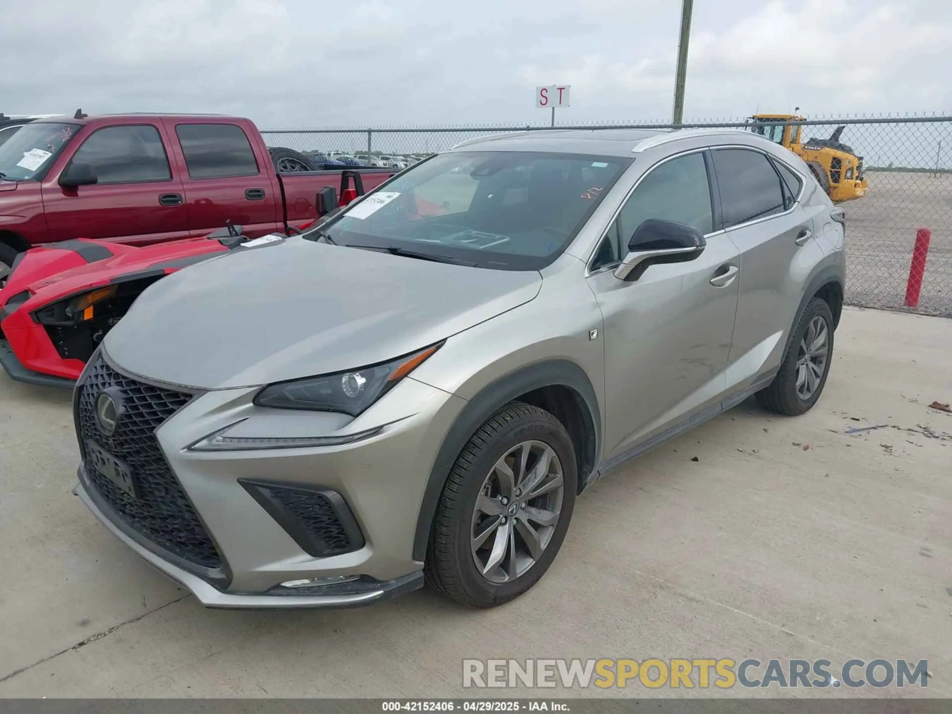 2 Фотография поврежденного автомобиля JTJSARBZ7L5001639 LEXUS NX 300 2020