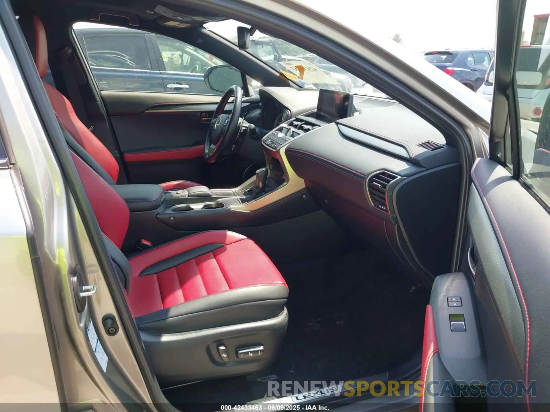 5 Photograph of a damaged car JTJSARDZ0L2235829 LEXUS NX 300 2020