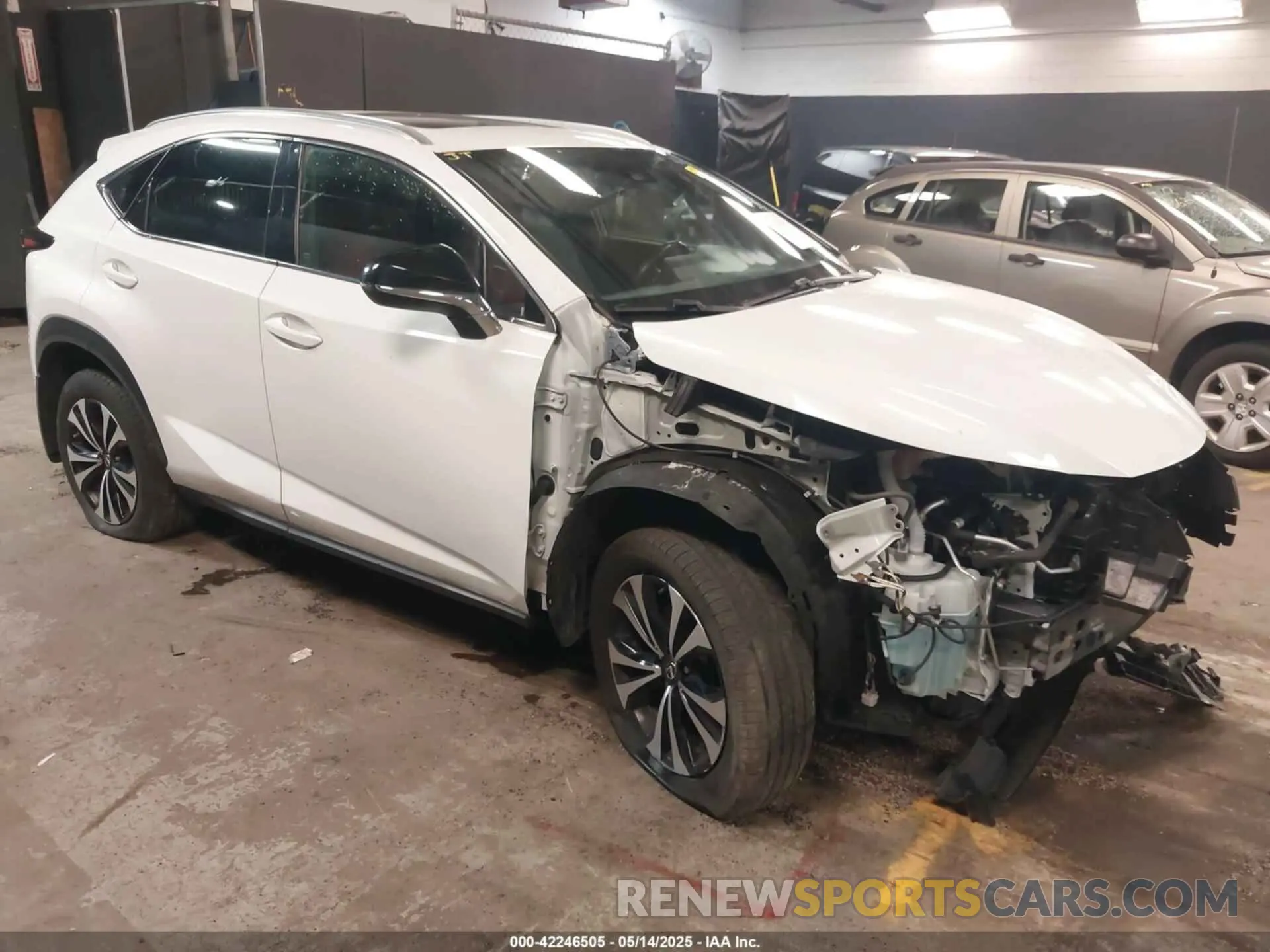 1 Фотография поврежденного автомобиля JTJSARDZ0L5001656 LEXUS NX 300 2020