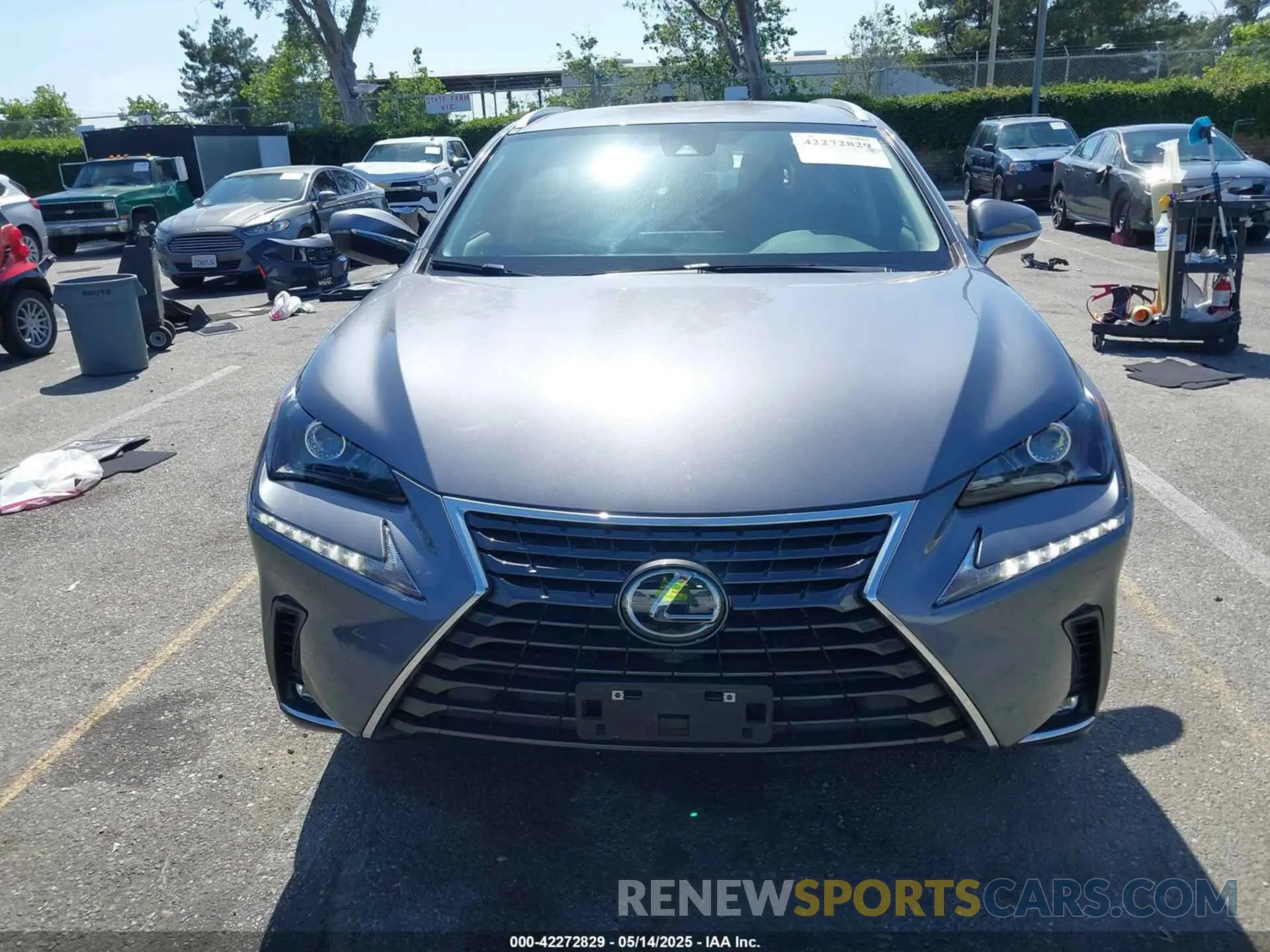 12 Фотография поврежденного автомобиля JTJDARBZ2M2203090 LEXUS NX 300 2021