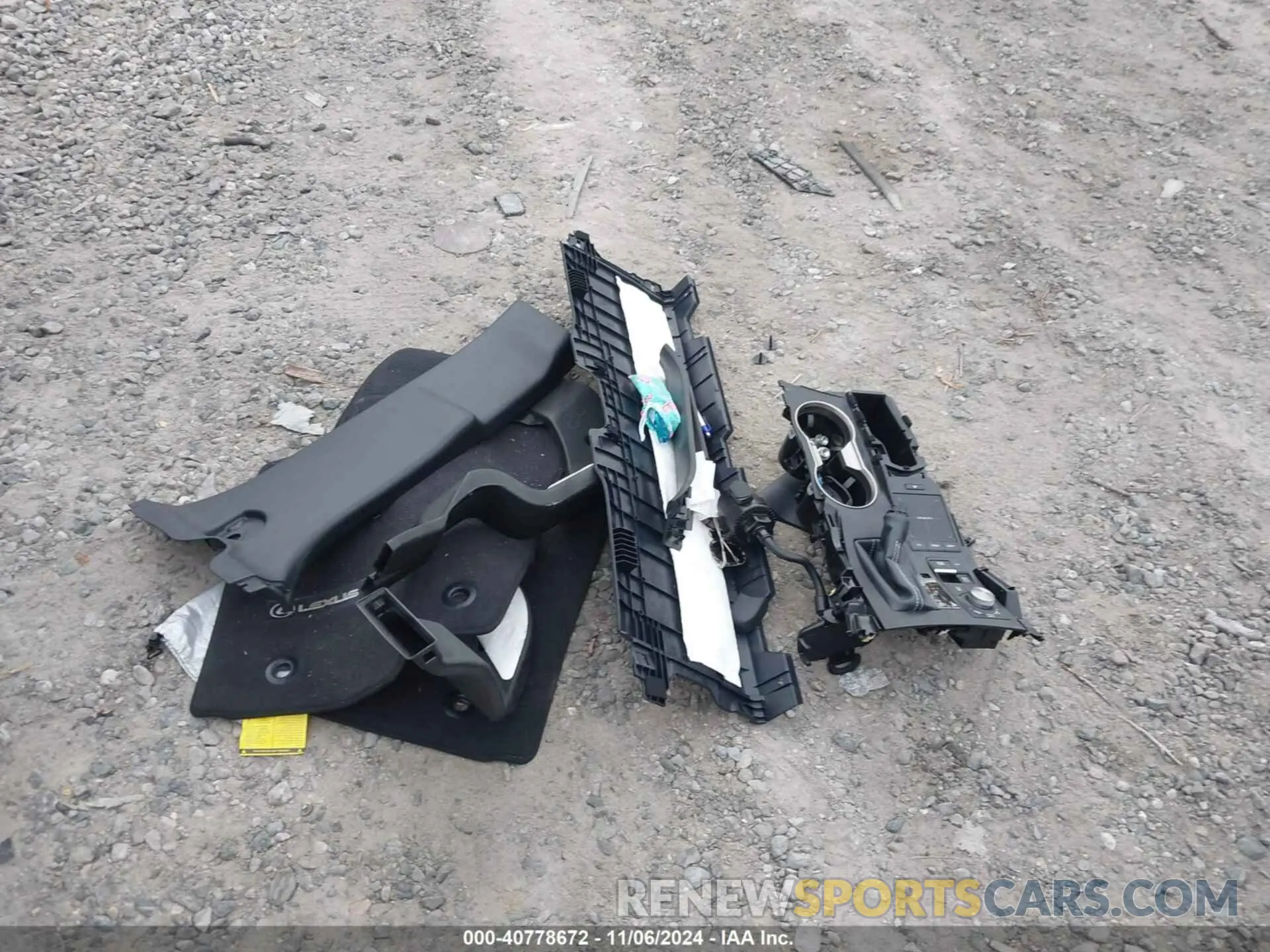 12 Фотография поврежденного автомобиля JTJDARBZ2M5033330 LEXUS NX 300 2021