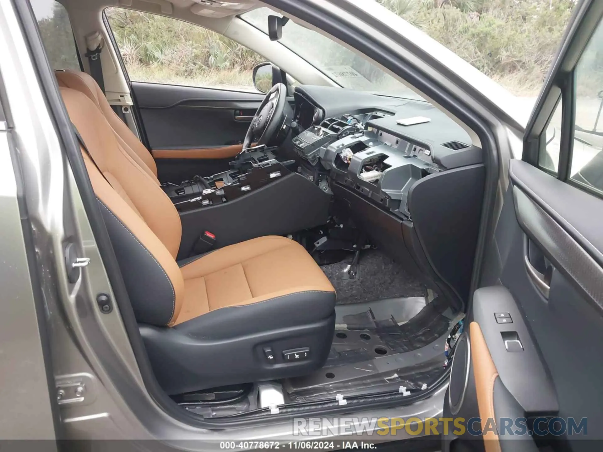5 Фотография поврежденного автомобиля JTJDARBZ2M5033330 LEXUS NX 300 2021