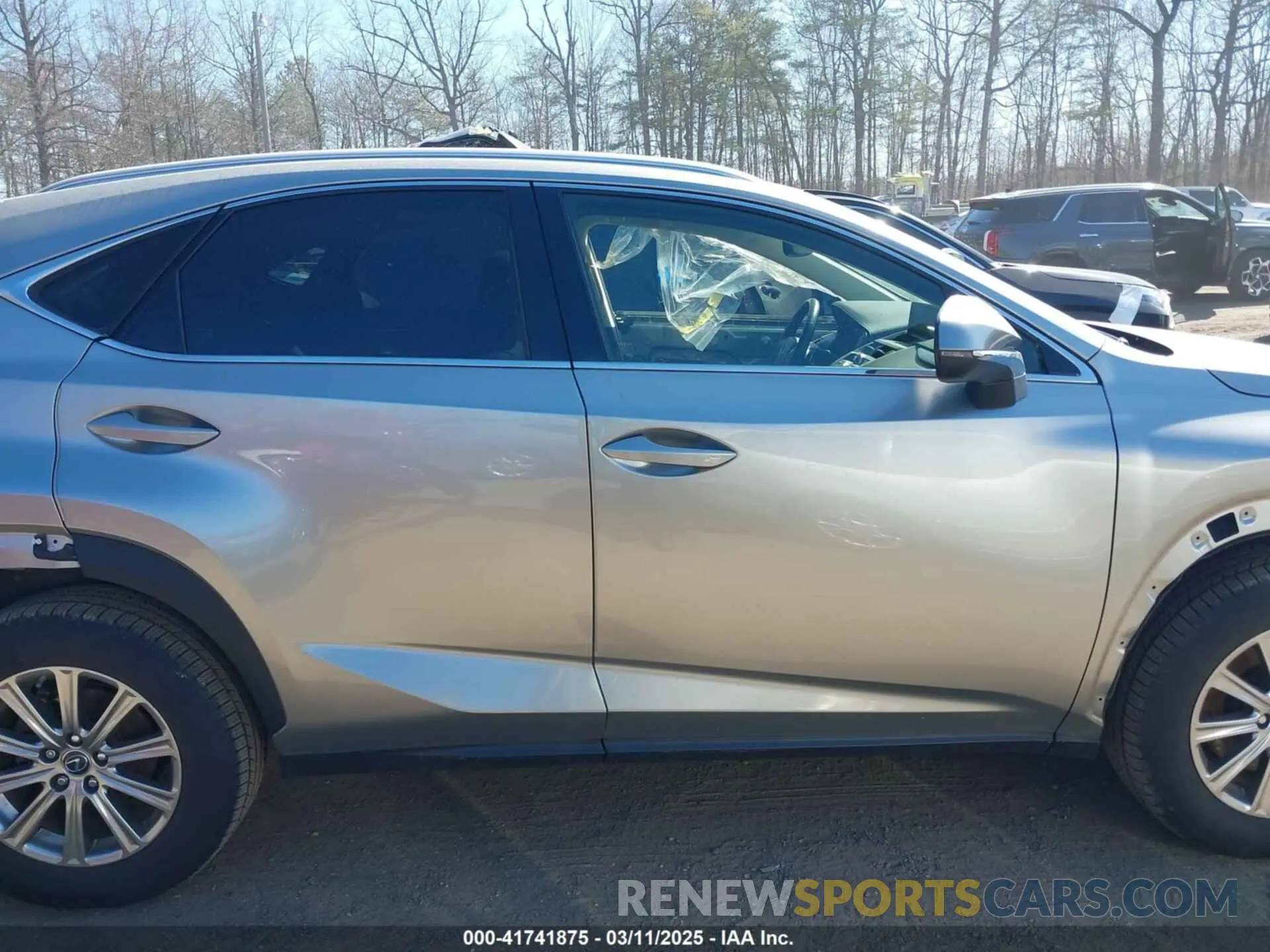 13 Фотография поврежденного автомобиля JTJDARDZ0M2240751 LEXUS NX 300 2021