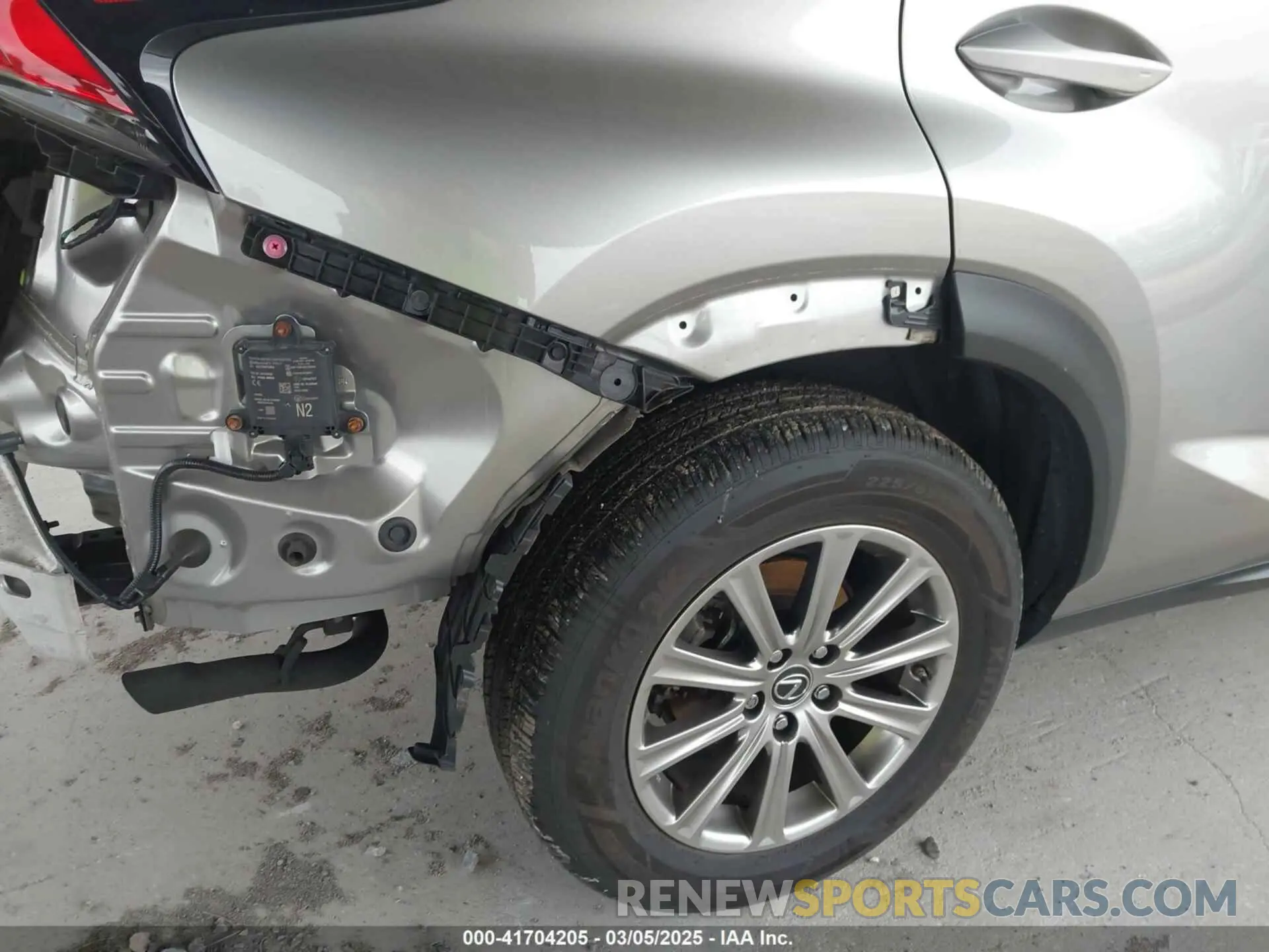 18 Photograph of a damaged car JTJDARDZ0M2256402 LEXUS NX 300 2021