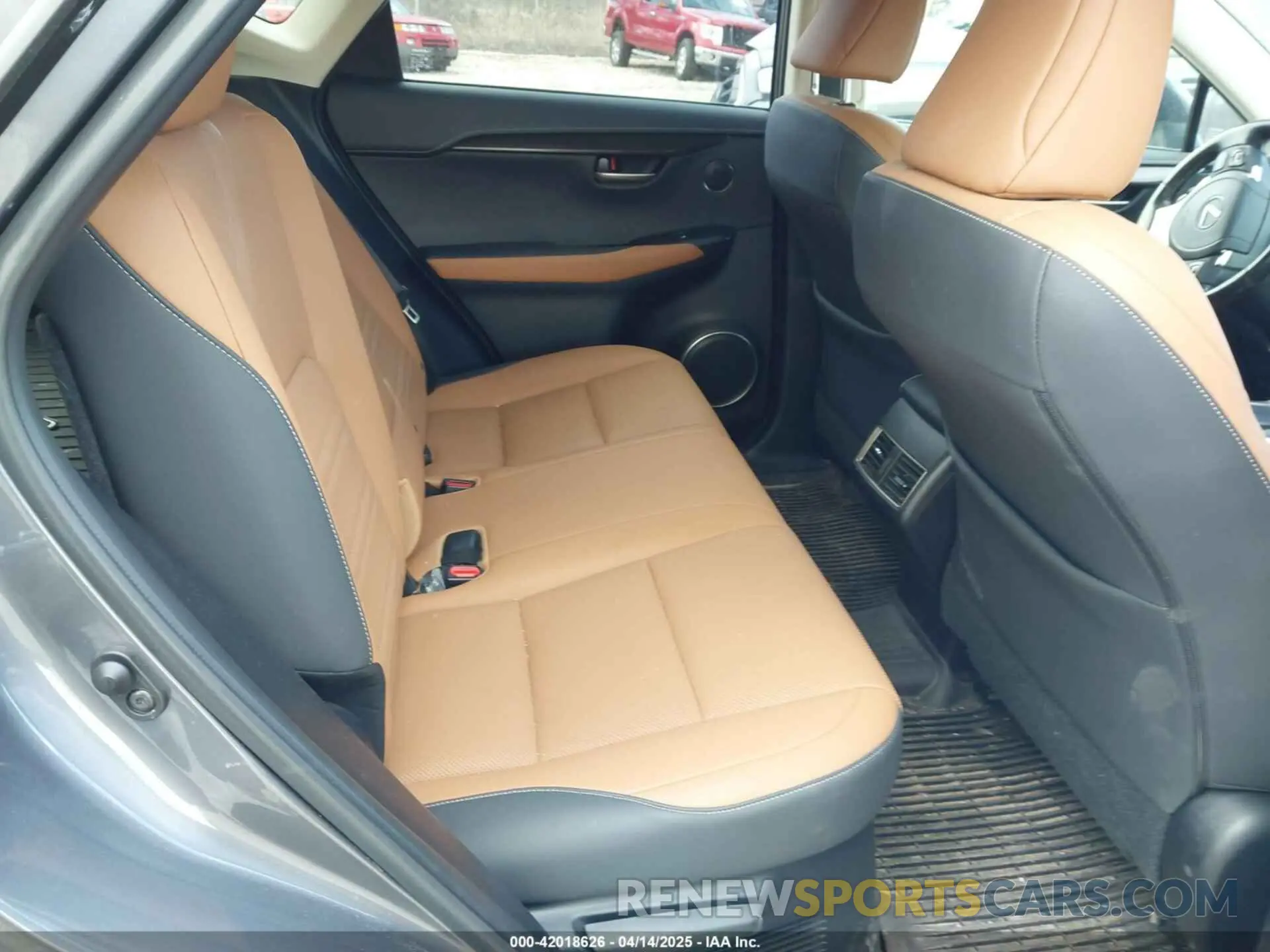 8 Фотография поврежденного автомобиля JTJDARDZ6M2257909 LEXUS NX 300 2021