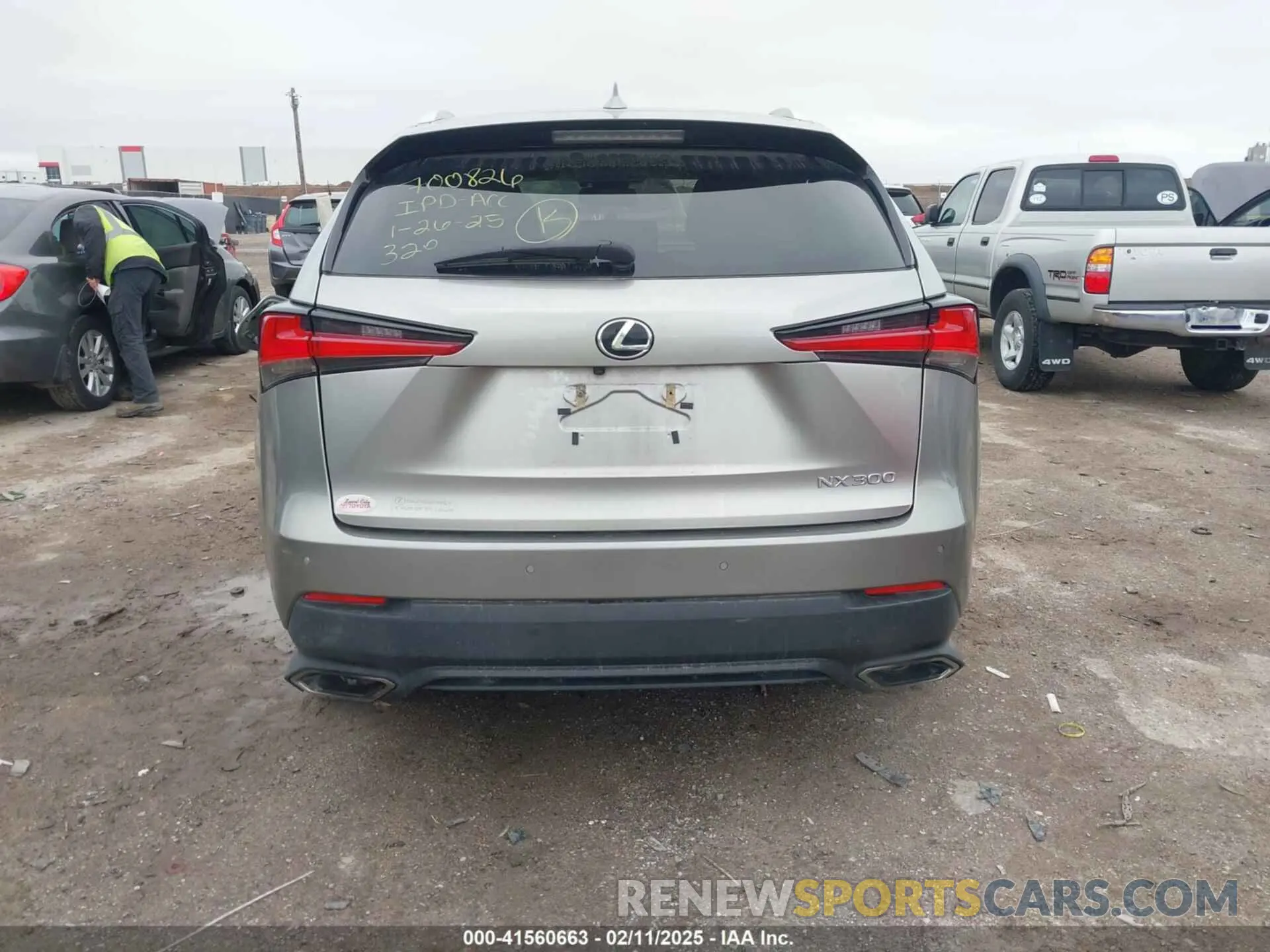 16 Фотография поврежденного автомобиля JTJDARDZXM2244015 LEXUS NX 300 2021
