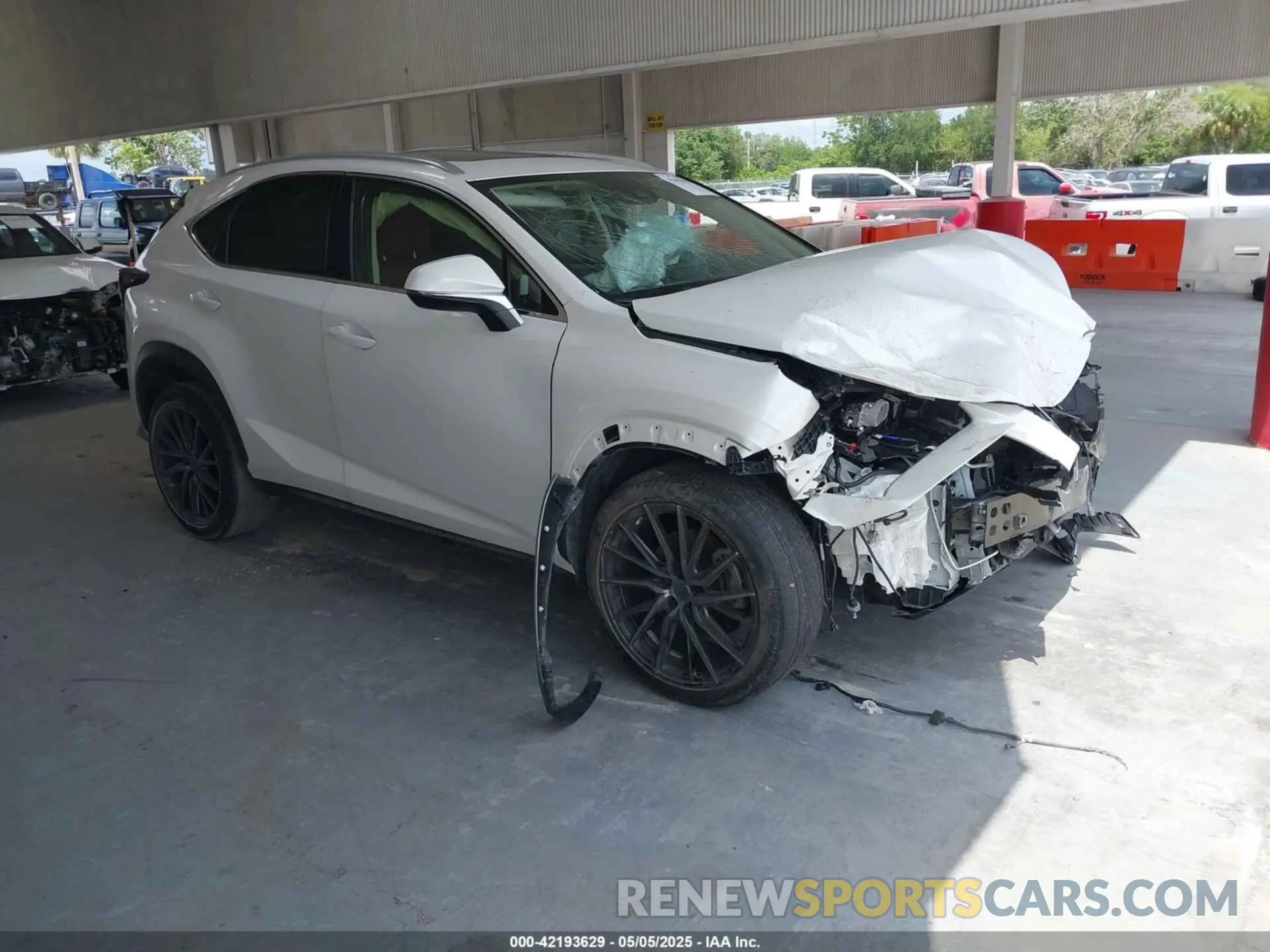 1 Фотография поврежденного автомобиля JTJGARBZ7M5027794 LEXUS NX 300 2021