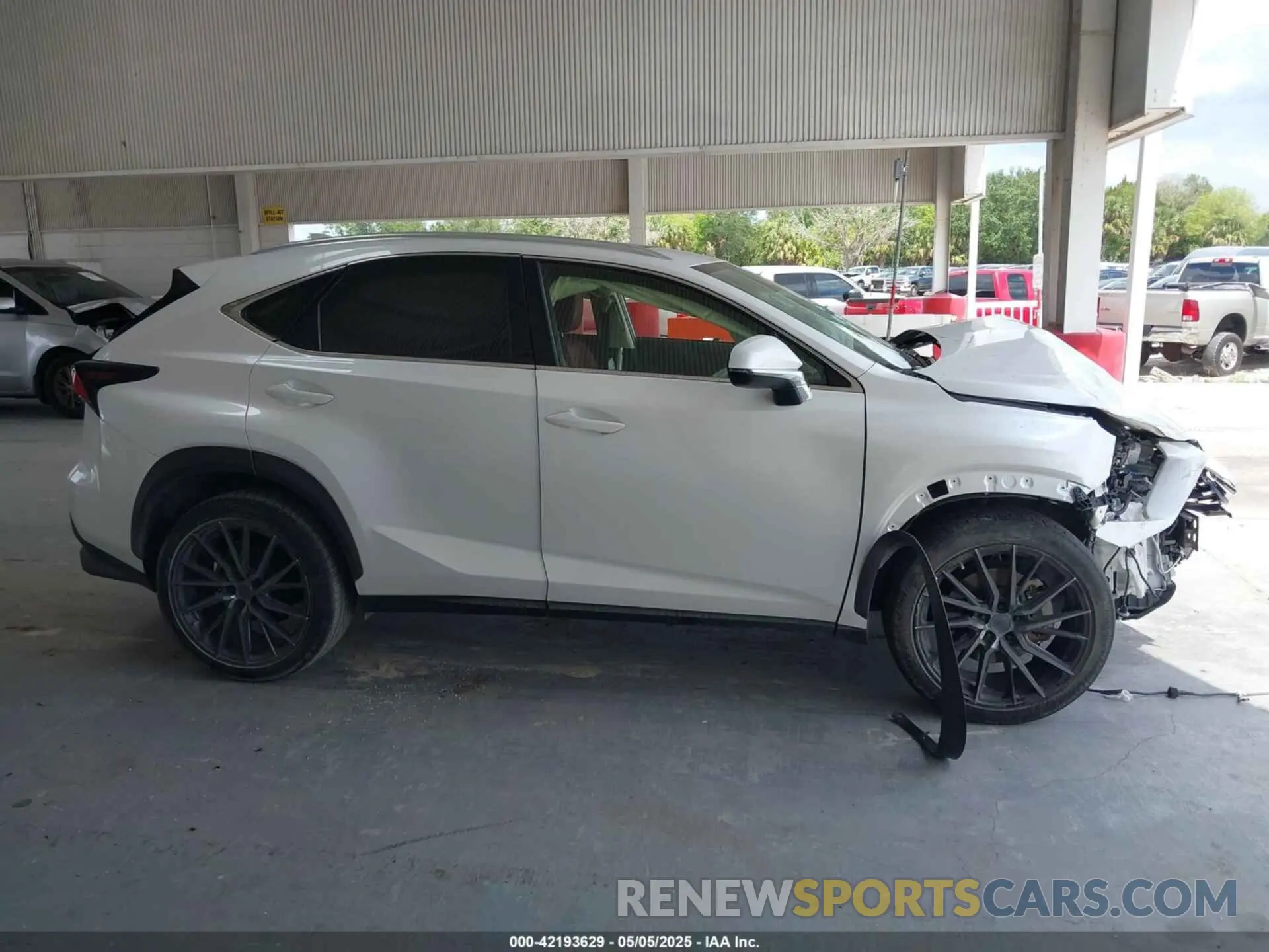 14 Фотография поврежденного автомобиля JTJGARBZ7M5027794 LEXUS NX 300 2021