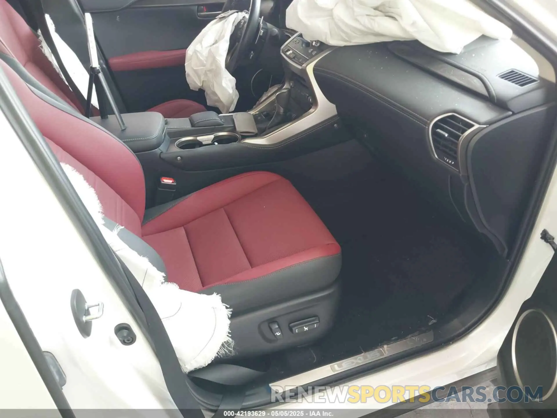 5 Фотография поврежденного автомобиля JTJGARBZ7M5027794 LEXUS NX 300 2021
