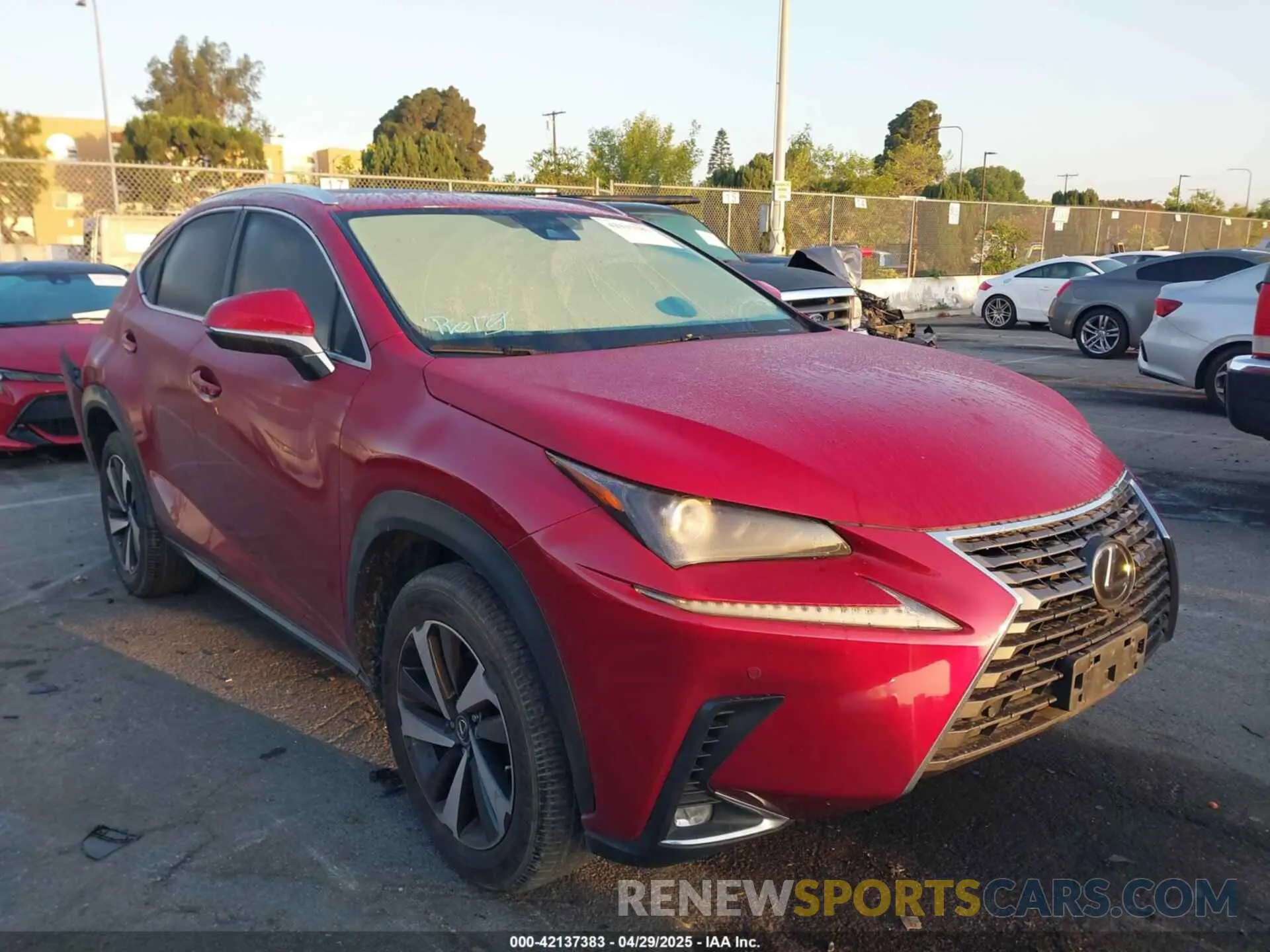 1 Фотография поврежденного автомобиля JTJGARBZXM5027773 LEXUS NX 300 2021
