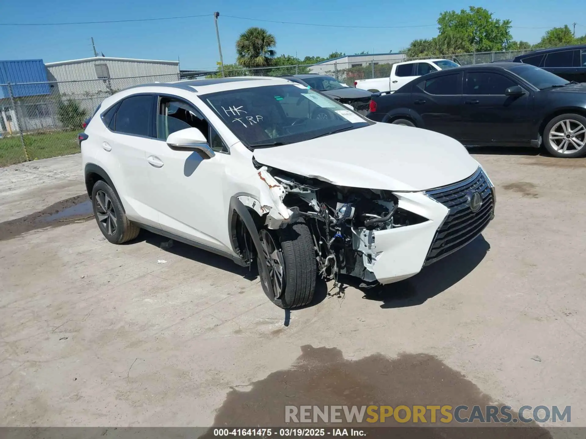 1 Фотография поврежденного автомобиля JTJGARDZ1M5024614 LEXUS NX 300 2021