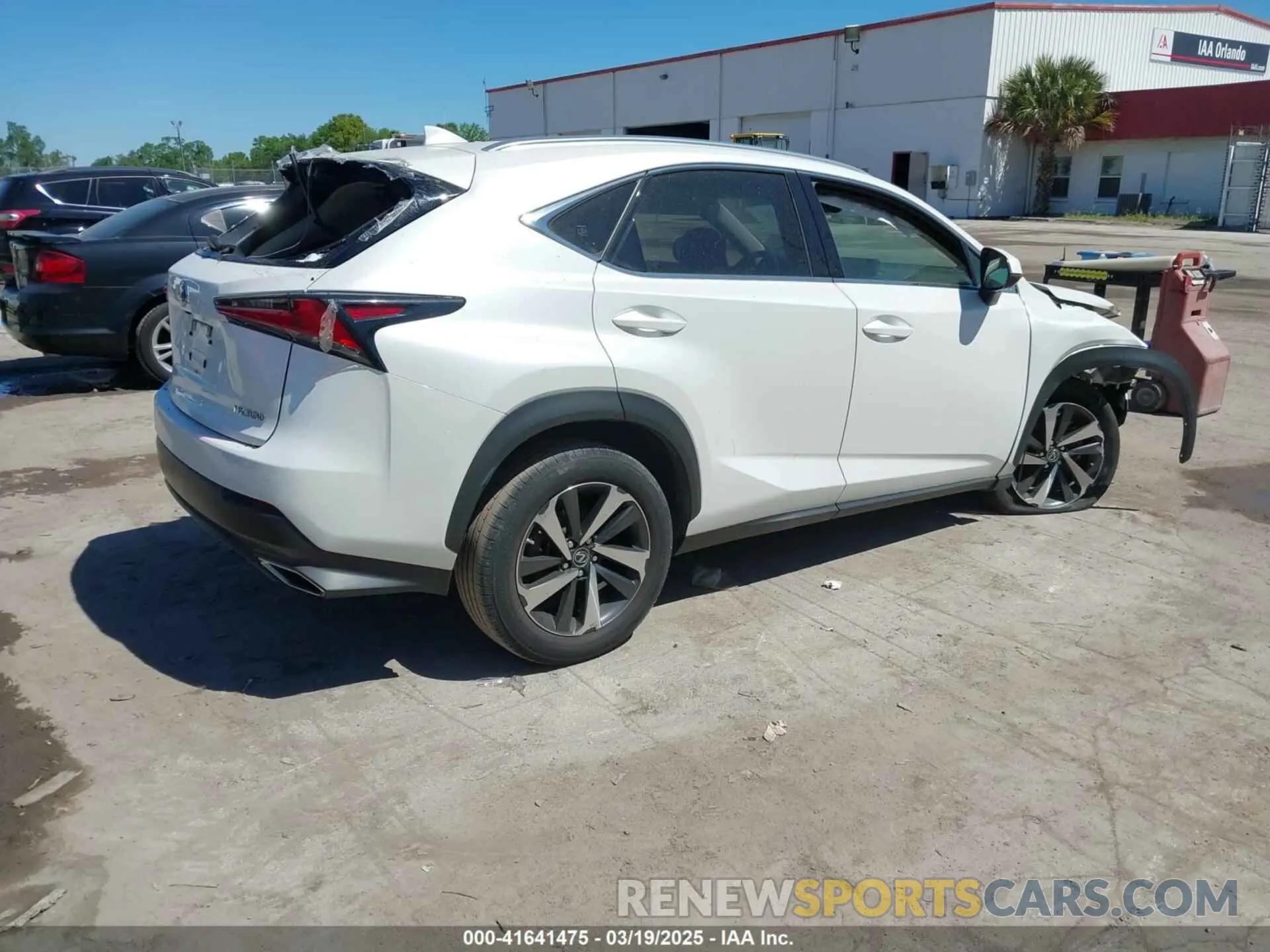 4 Фотография поврежденного автомобиля JTJGARDZ1M5024614 LEXUS NX 300 2021