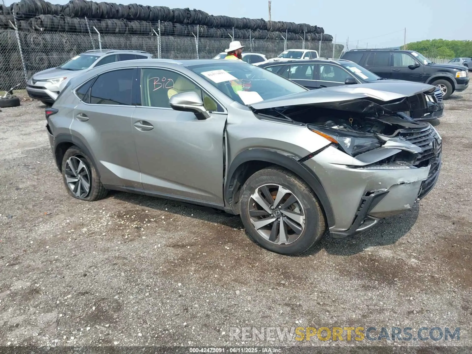 1 Фотография поврежденного автомобиля JTJGARDZ3M2243057 LEXUS NX 300 2021