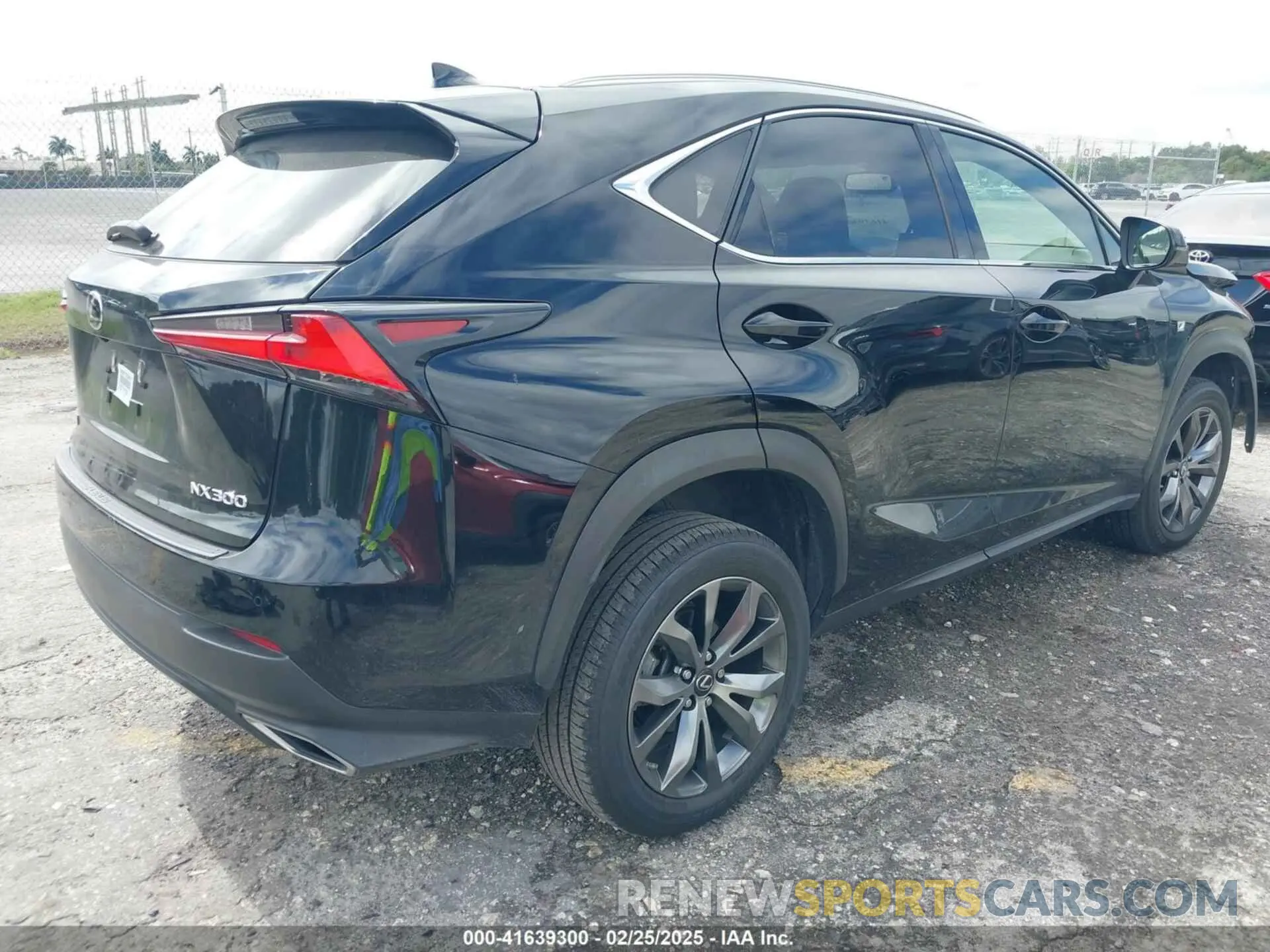 4 Фотография поврежденного автомобиля JTJSARBZ5M2179908 LEXUS NX 300 2021