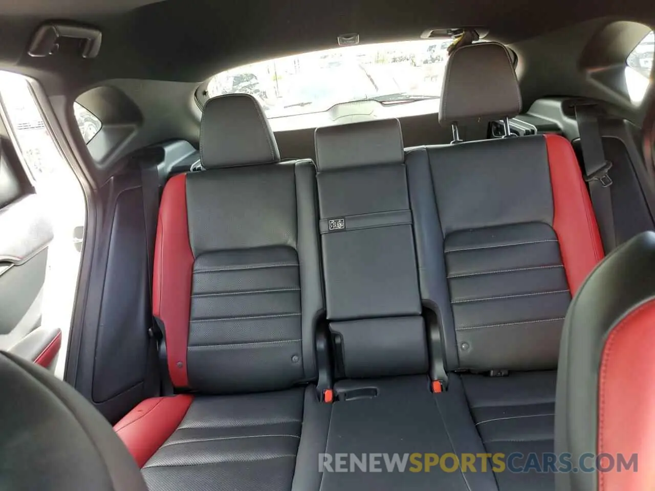 10 Фотография поврежденного автомобиля JTJSARBZ4L5006572 LEXUS NX 300 F S 2020