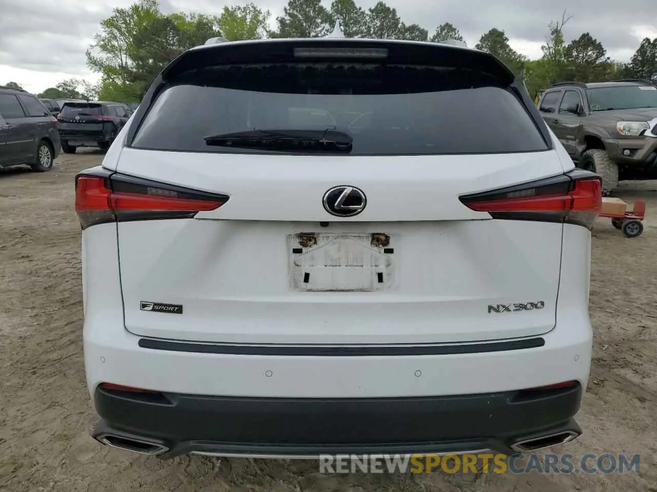 6 Фотография поврежденного автомобиля JTJSARDZ2L5017275 LEXUS NX 300 F S 2020