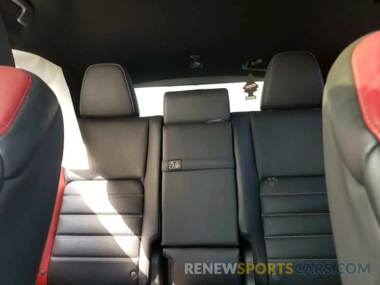 10 Фотография поврежденного автомобиля JTJSARDZ8L5008743 LEXUS NX 300 F S 2020