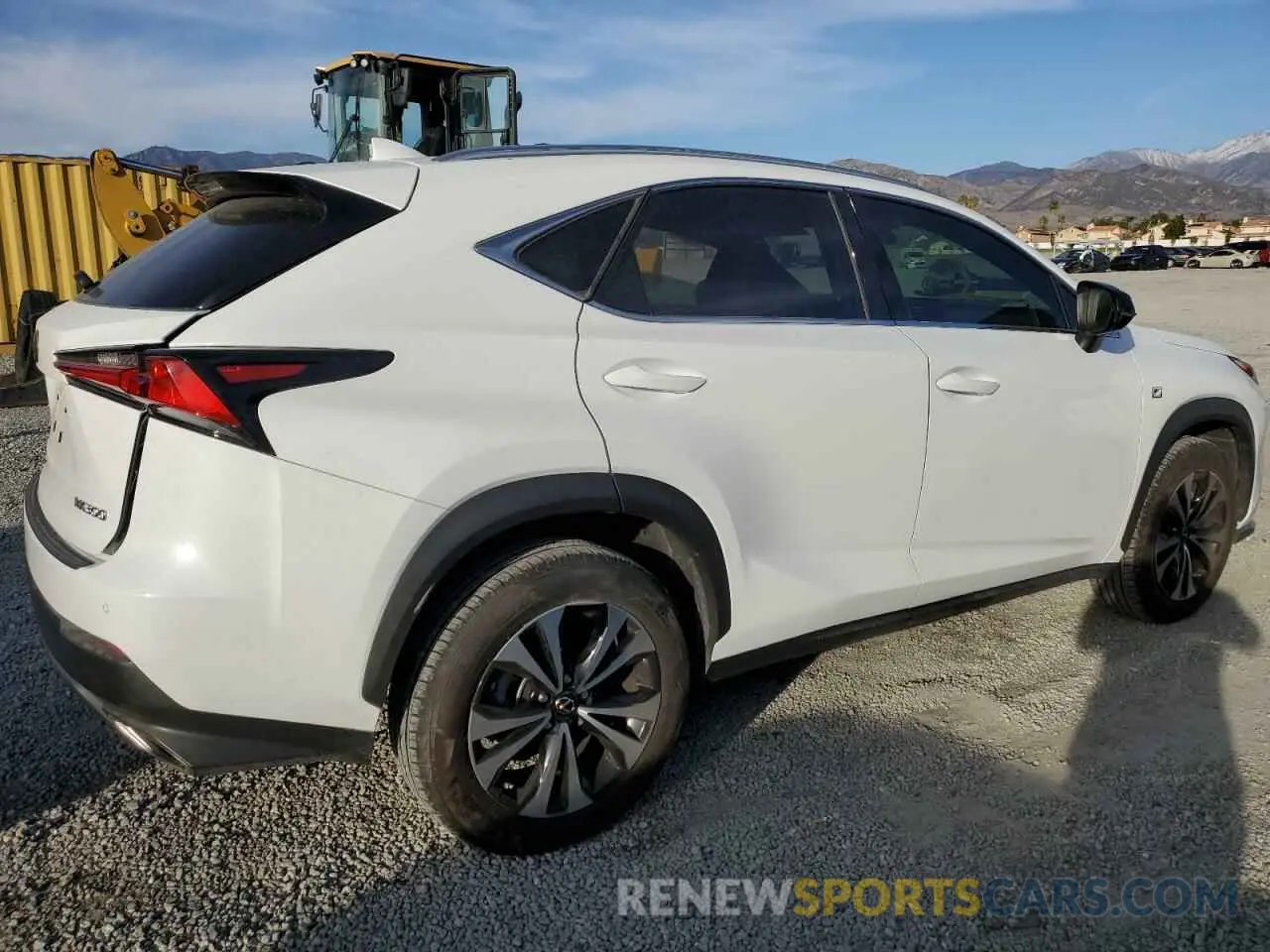 3 Фотография поврежденного автомобиля JTJSARDZXL5013409 LEXUS NX 300 F S 2020