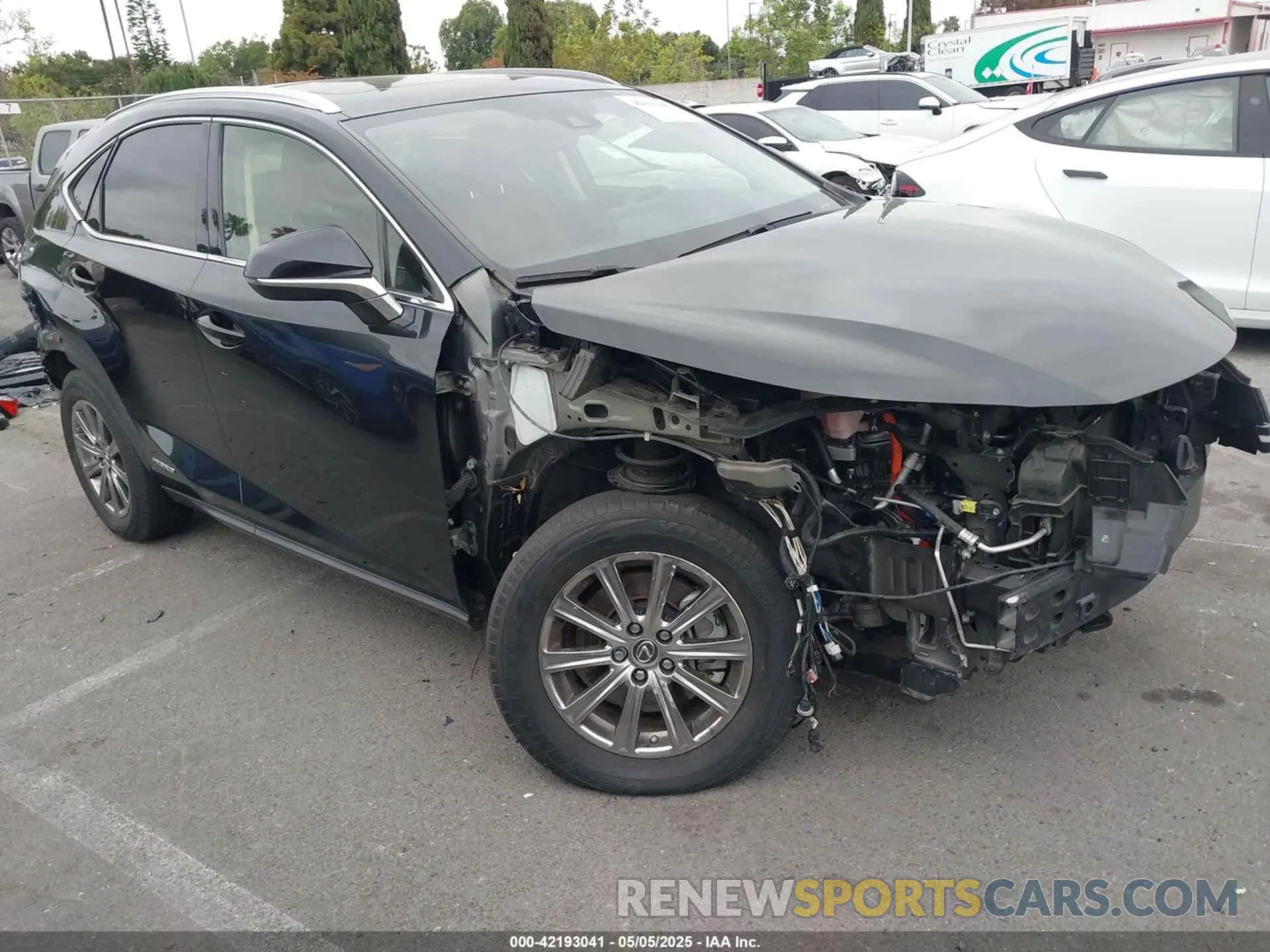 1 Photograph of a damaged car JTJDJRDZ6L2133315 LEXUS NX 300H 2020