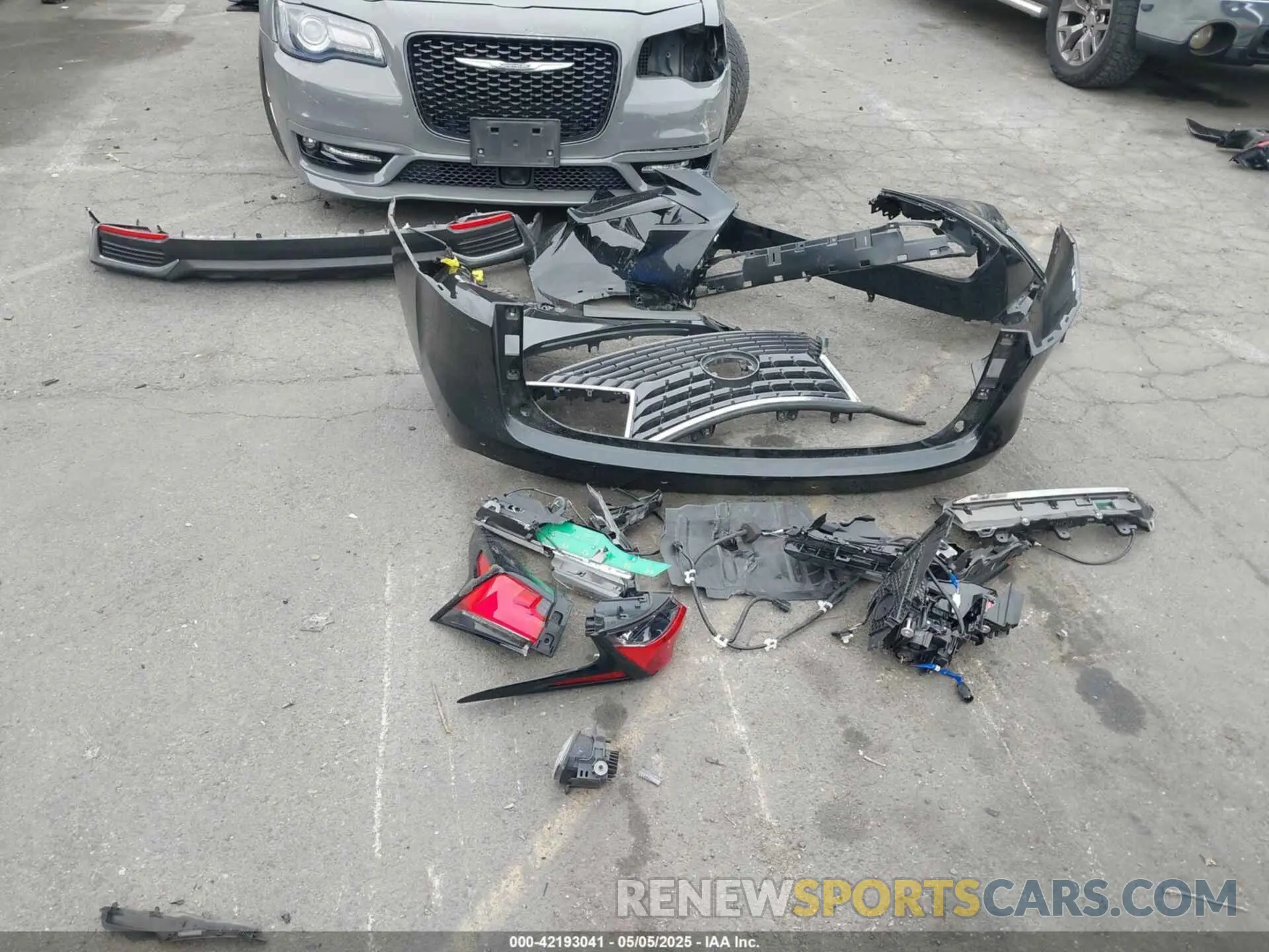 12 Photograph of a damaged car JTJDJRDZ6L2133315 LEXUS NX 300H 2020