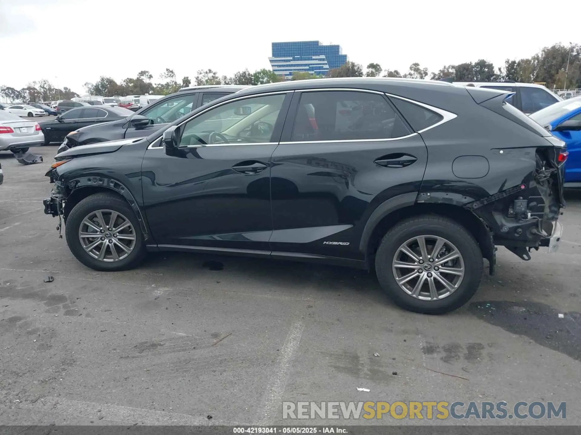 15 Photograph of a damaged car JTJDJRDZ6L2133315 LEXUS NX 300H 2020