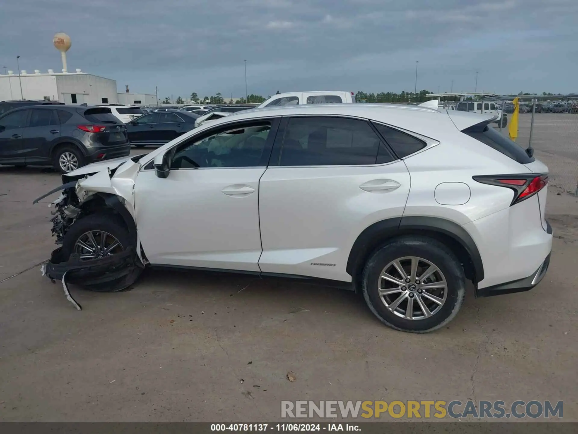 14 Photograph of a damaged car JTJDJRDZ9L5002734 LEXUS NX 300H 2020