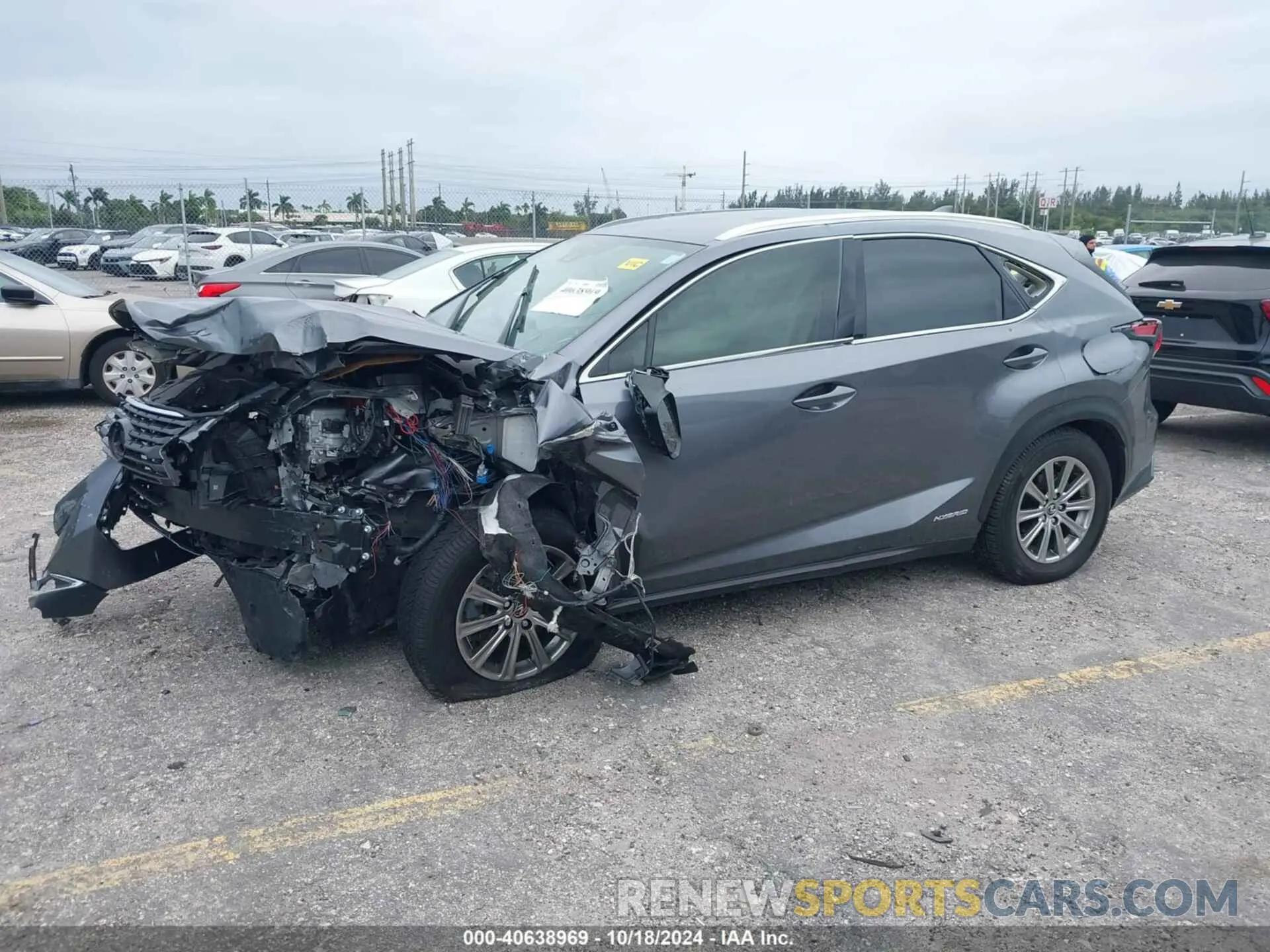 2 Фотография поврежденного автомобиля JTJDJRDZXL2145340 LEXUS NX 300H 2020