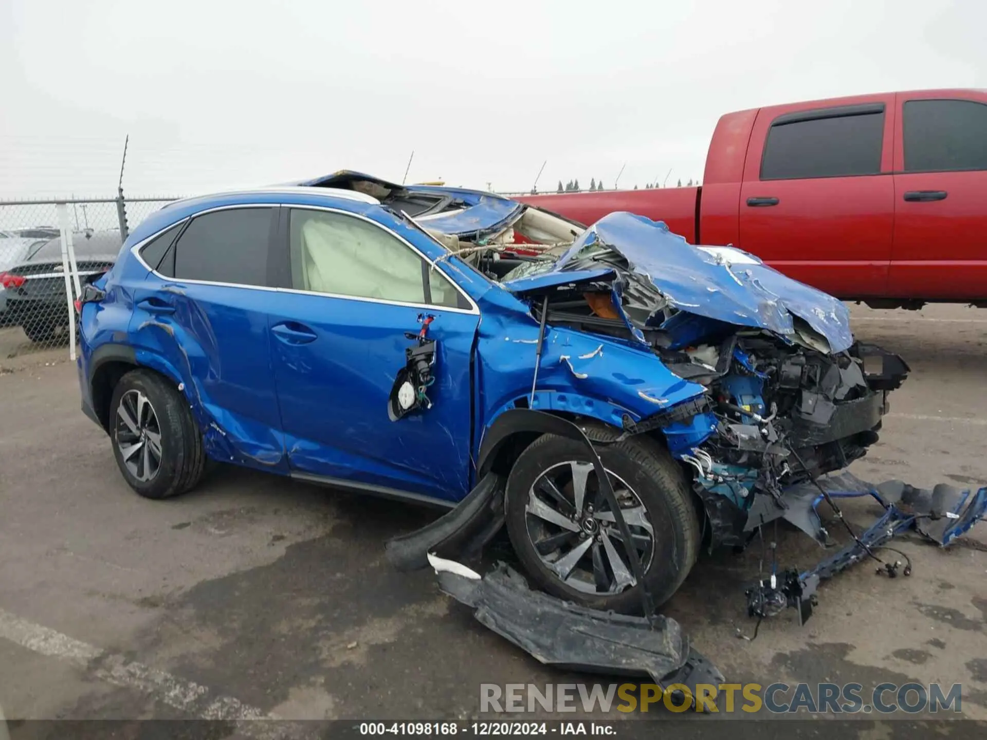 13 Фотография поврежденного автомобиля JTJGJRDZ3L2136153 LEXUS NX 300H 2020