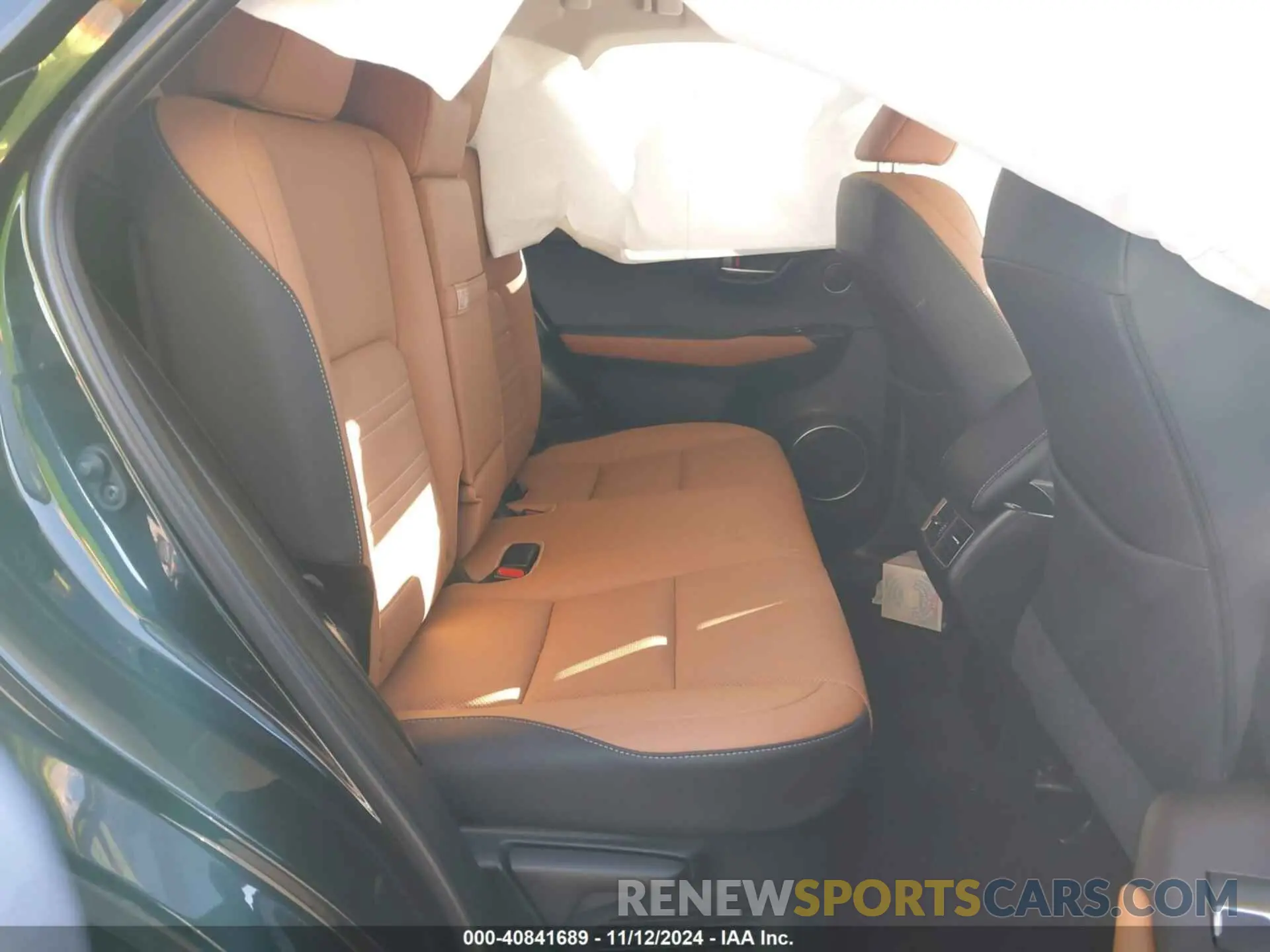 8 Photograph of a damaged car JTJGJRDZ3L2143992 LEXUS NX 300H 2020