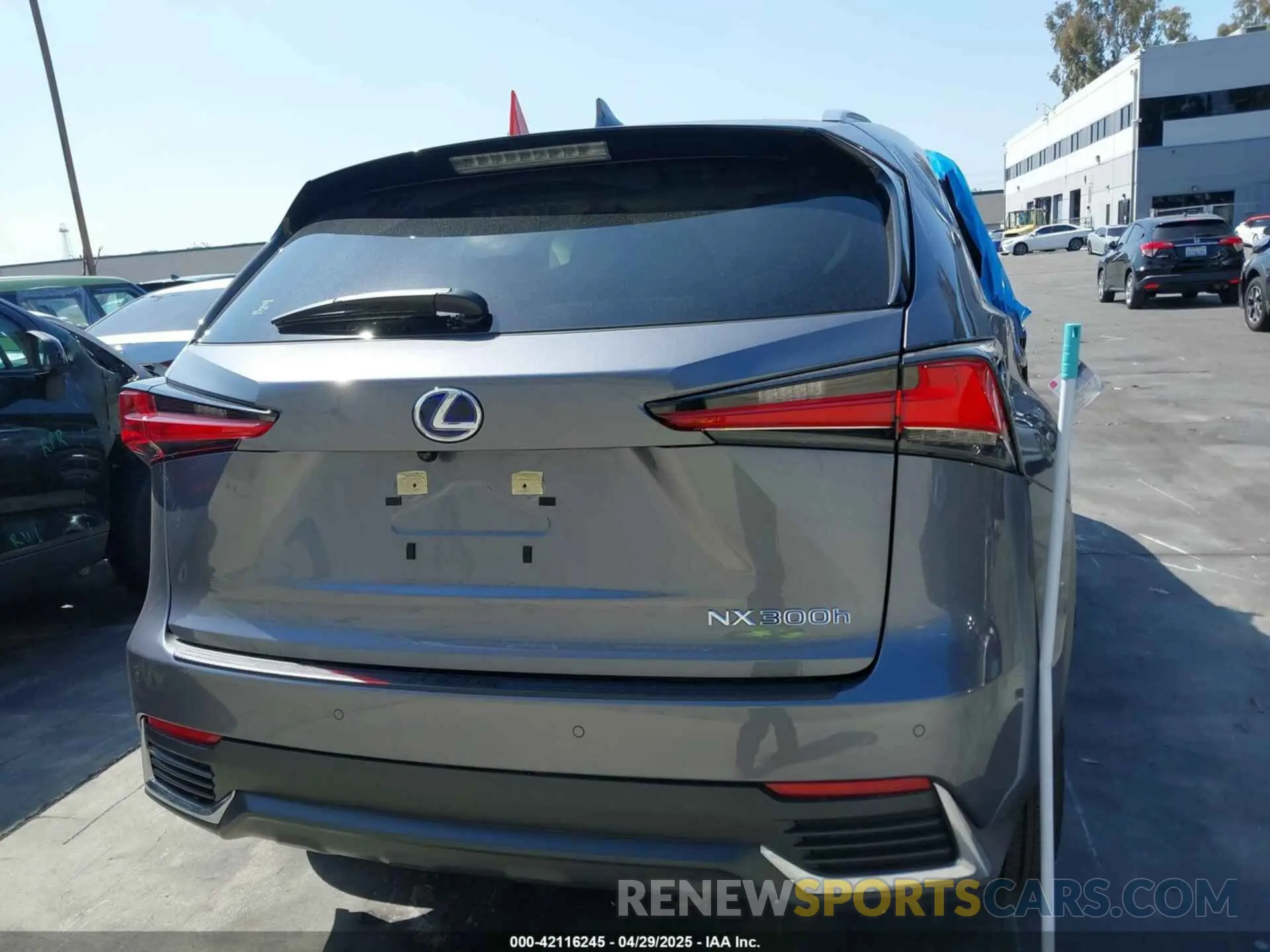 15 Photograph of a damaged car JTJGJRDZ7L5008111 LEXUS NX 300H 2020