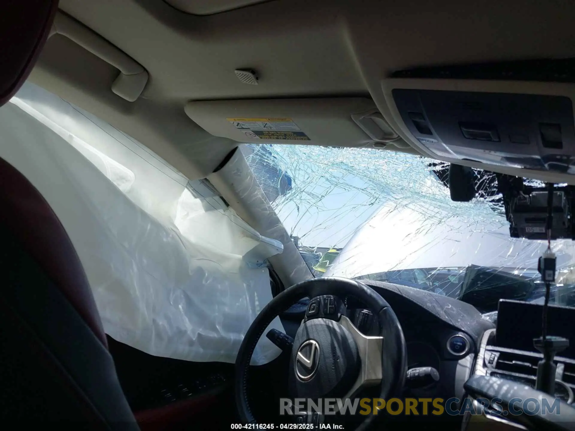16 Photograph of a damaged car JTJGJRDZ7L5008111 LEXUS NX 300H 2020