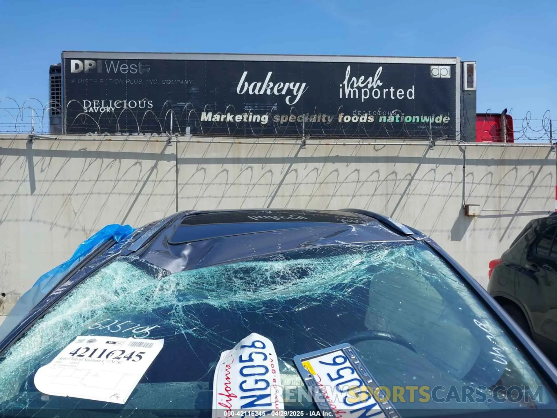 17 Photograph of a damaged car JTJGJRDZ7L5008111 LEXUS NX 300H 2020