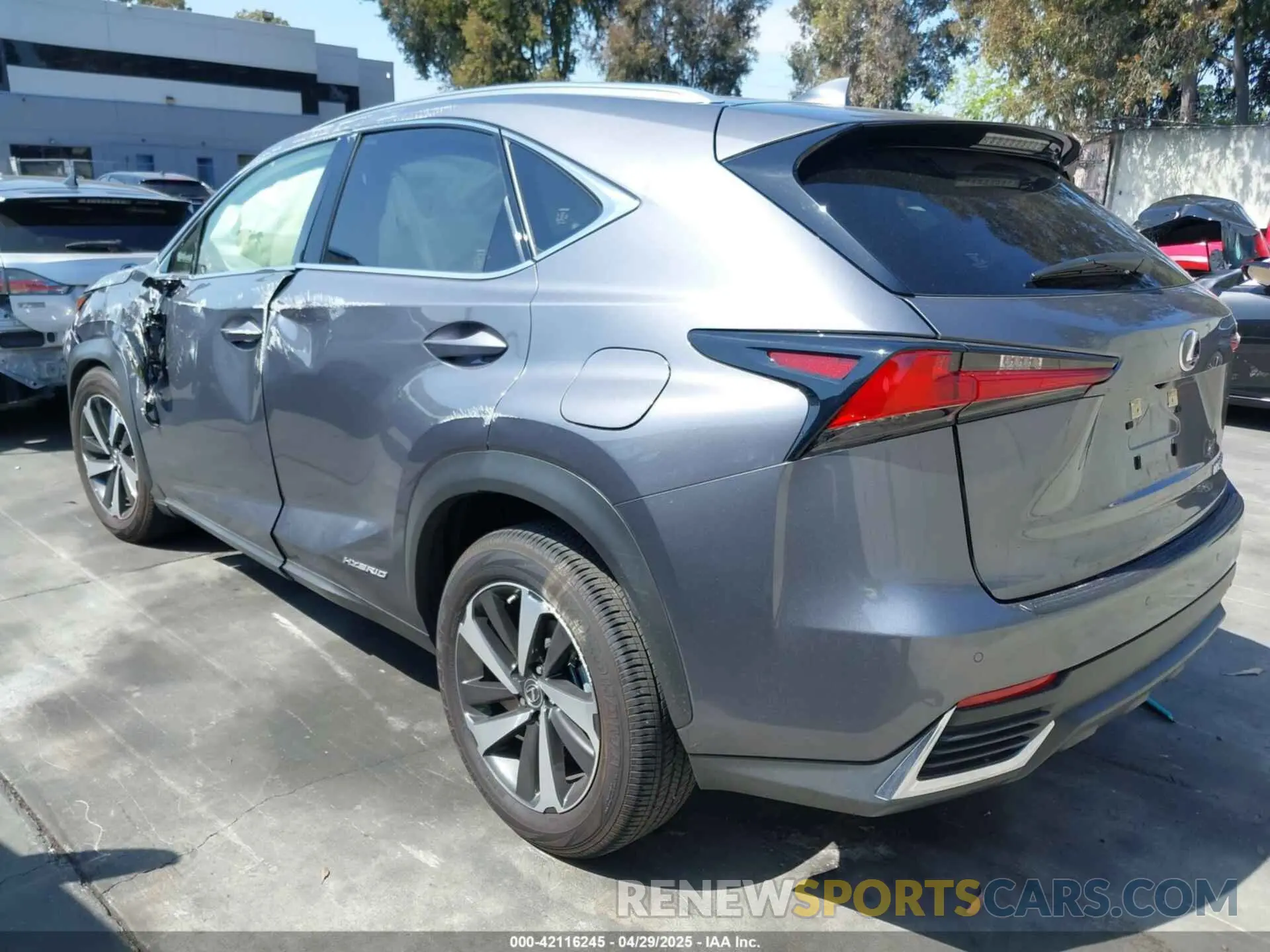 3 Photograph of a damaged car JTJGJRDZ7L5008111 LEXUS NX 300H 2020