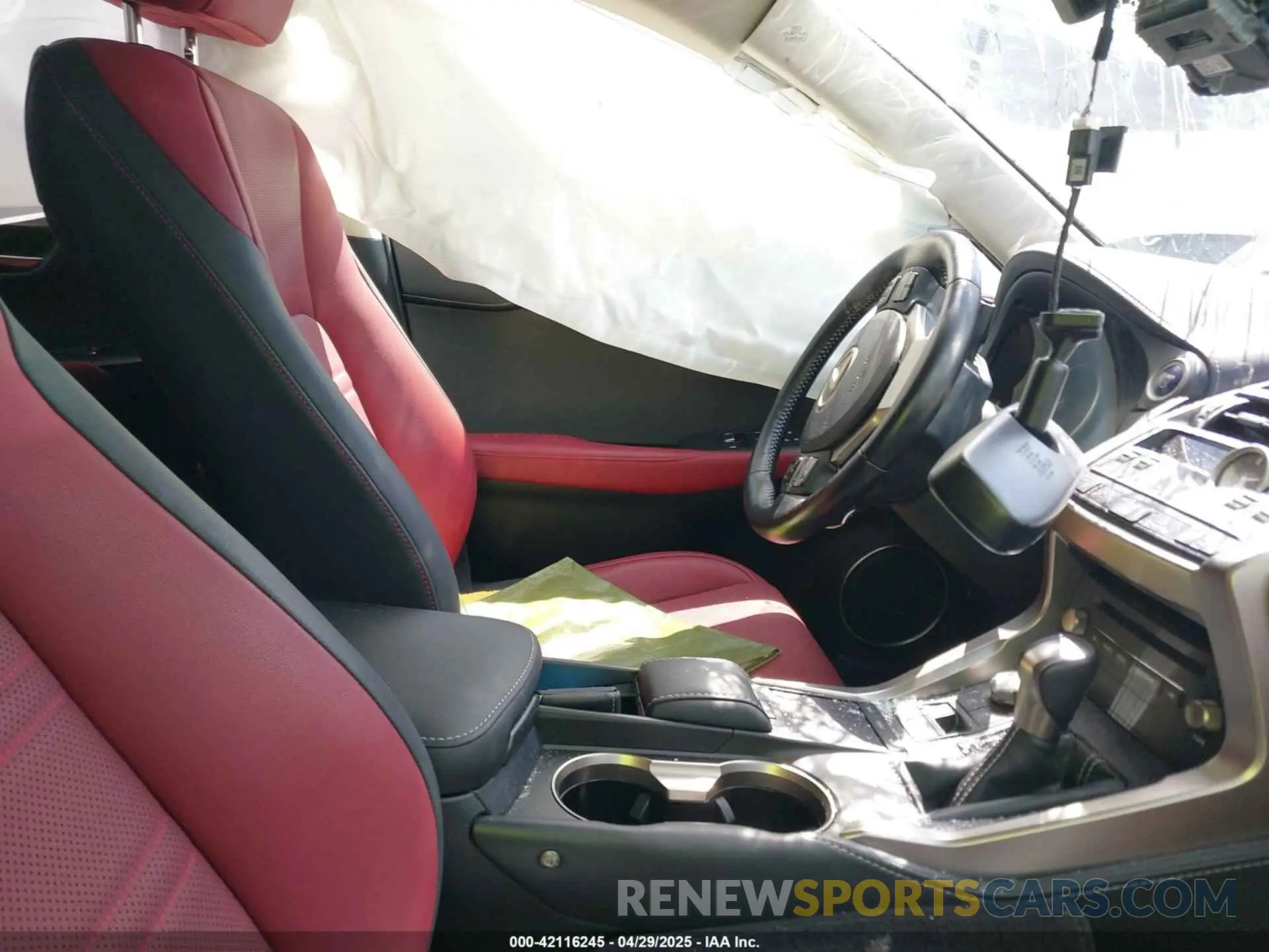 5 Photograph of a damaged car JTJGJRDZ7L5008111 LEXUS NX 300H 2020