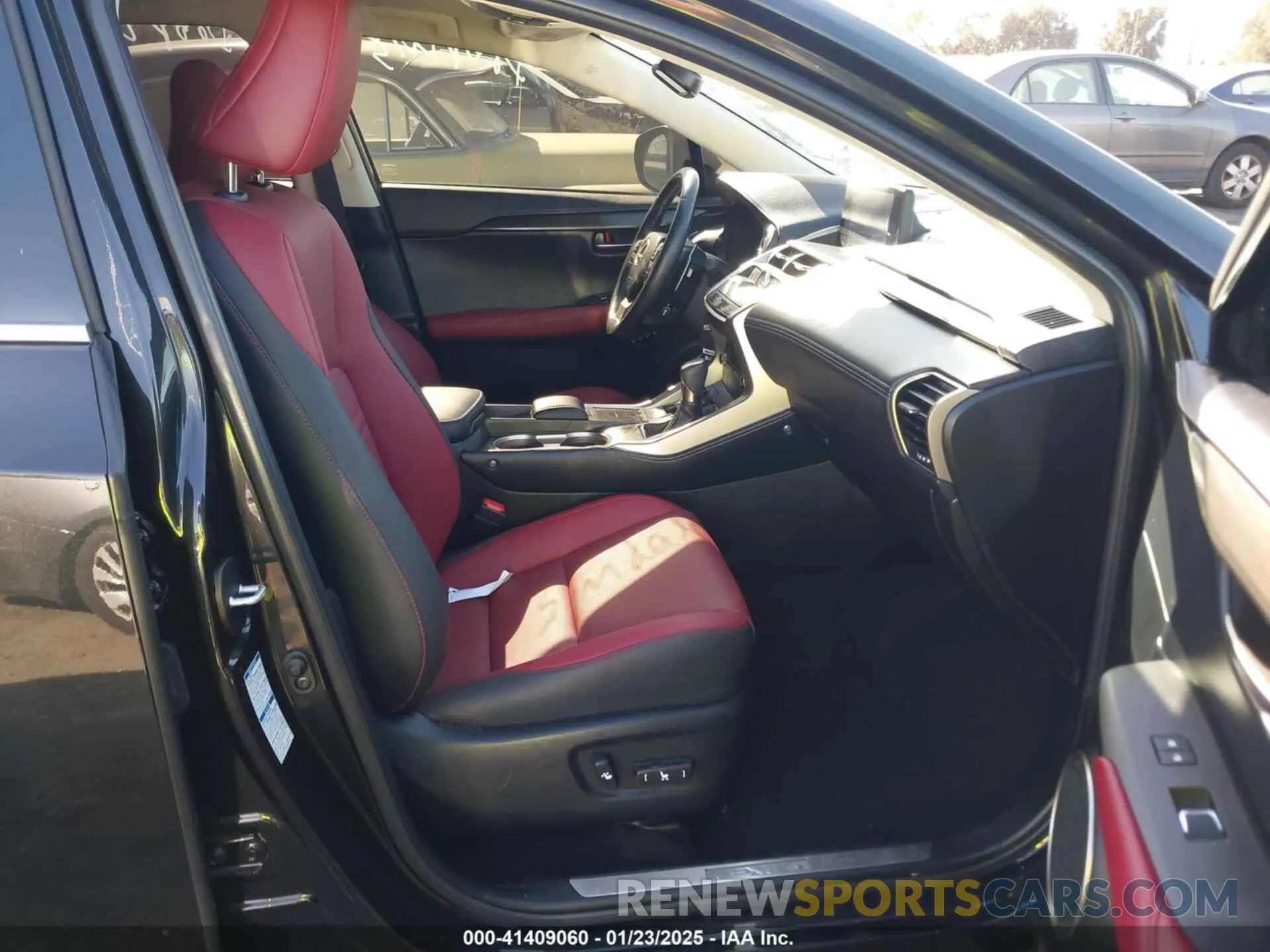 5 Photograph of a damaged car JTJGJRDZ8L2146600 LEXUS NX 300H 2020