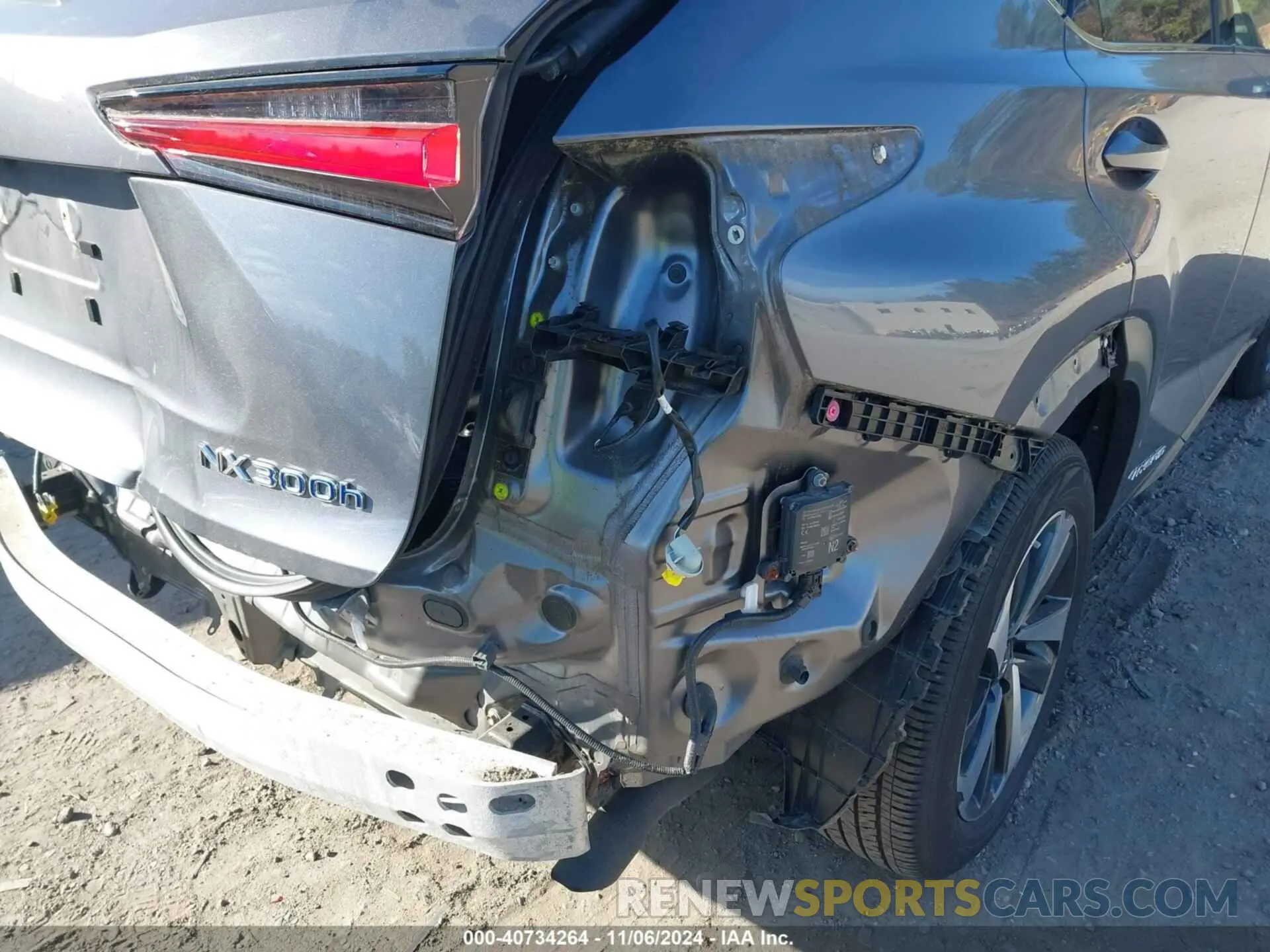 19 Photograph of a damaged car JTJGJRDZ2M2170750 LEXUS NX 300H 2021