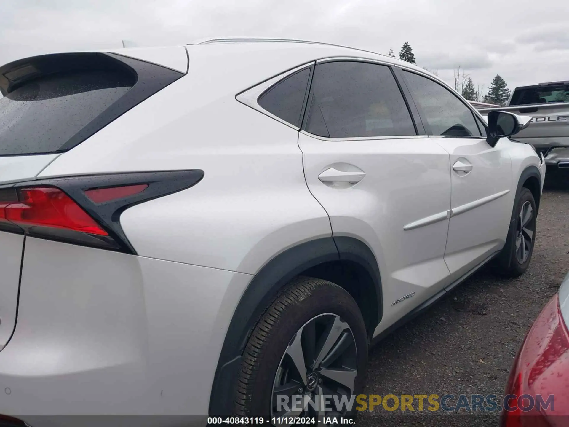 13 Фотография поврежденного автомобиля JTJGJRDZ6M2156799 LEXUS NX 300H 2021